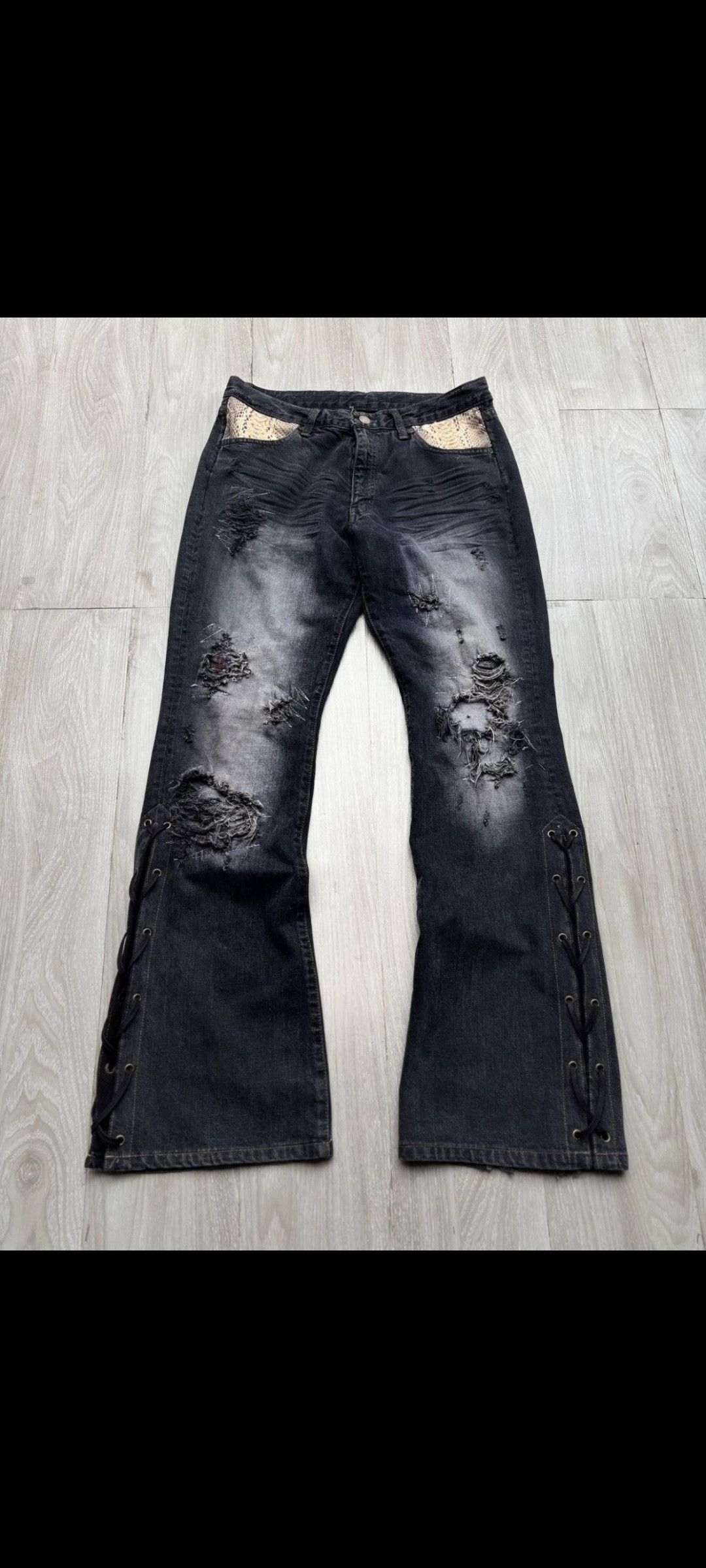 Japanese made jeans size 30us