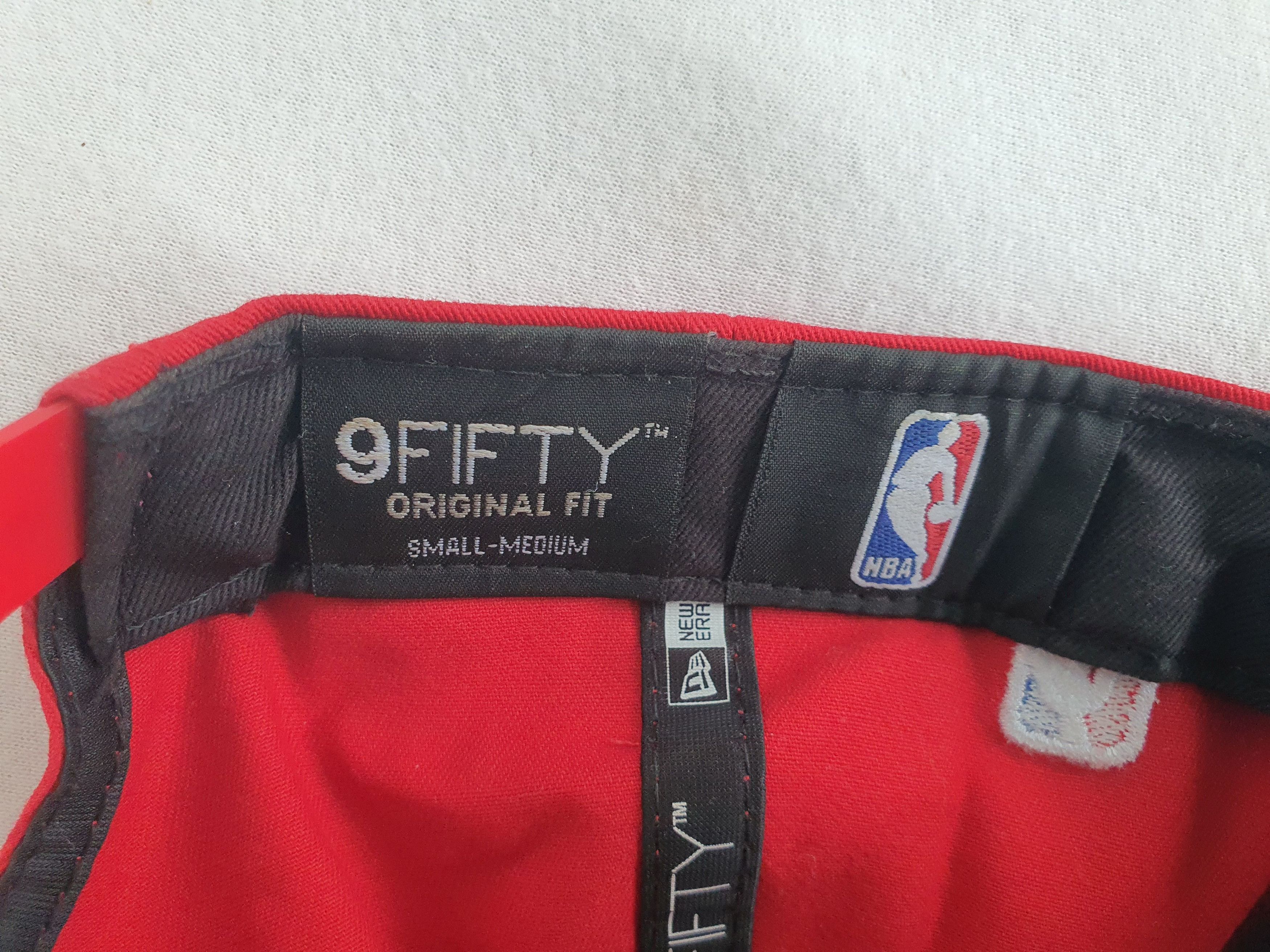 New Era 9FIFTY Snapback Cap - NBA Chicago Bulls - Sz S/M Size 28 - 9 Thumbnail