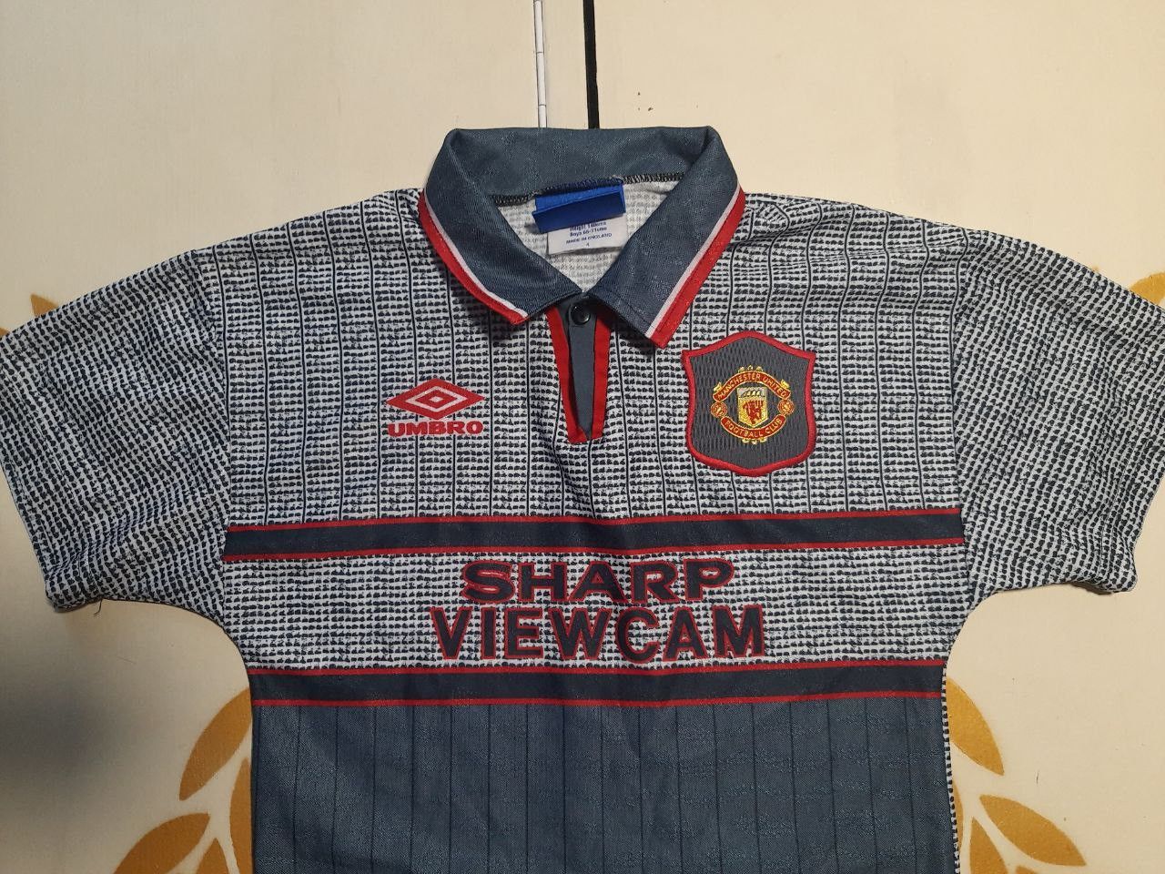 Umbro Umbro Manchester United Jersey 1995-1996 Size US XXS / EU 40 - 3 Thumbnail