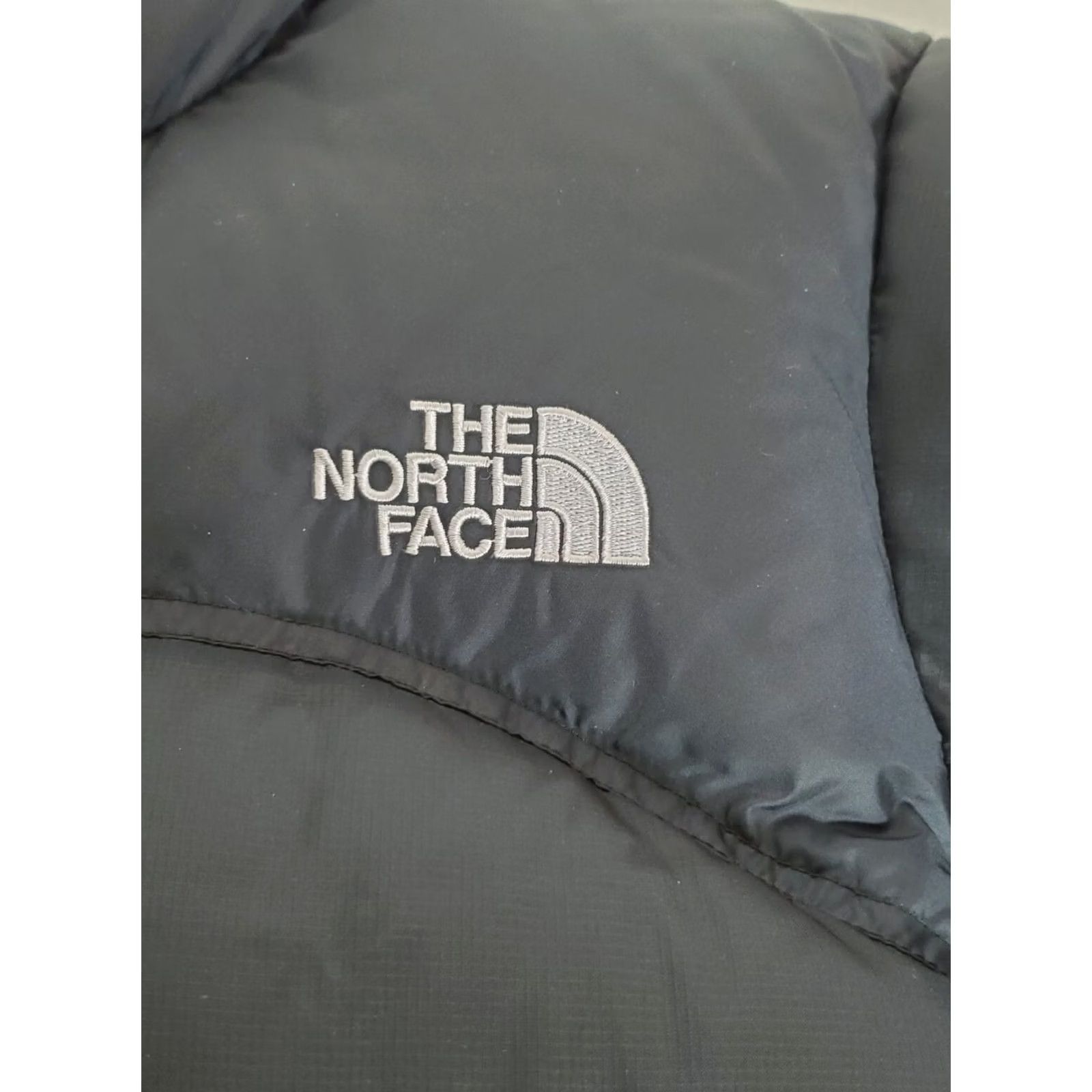 The North Face VINTAGE The North Face Nuptse 700 Down Puffer Jacket TNF Black Women’s S Jacket Size S / US 4 / IT 40 - 6 Thumbnail