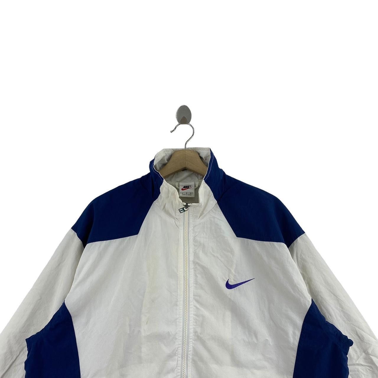 Nike Vintage NIKE SWOOSH LOGO Grey Tag Windbreaker Jacket ACG Size US L / EU 52-54 / 3 - 3 Thumbnail