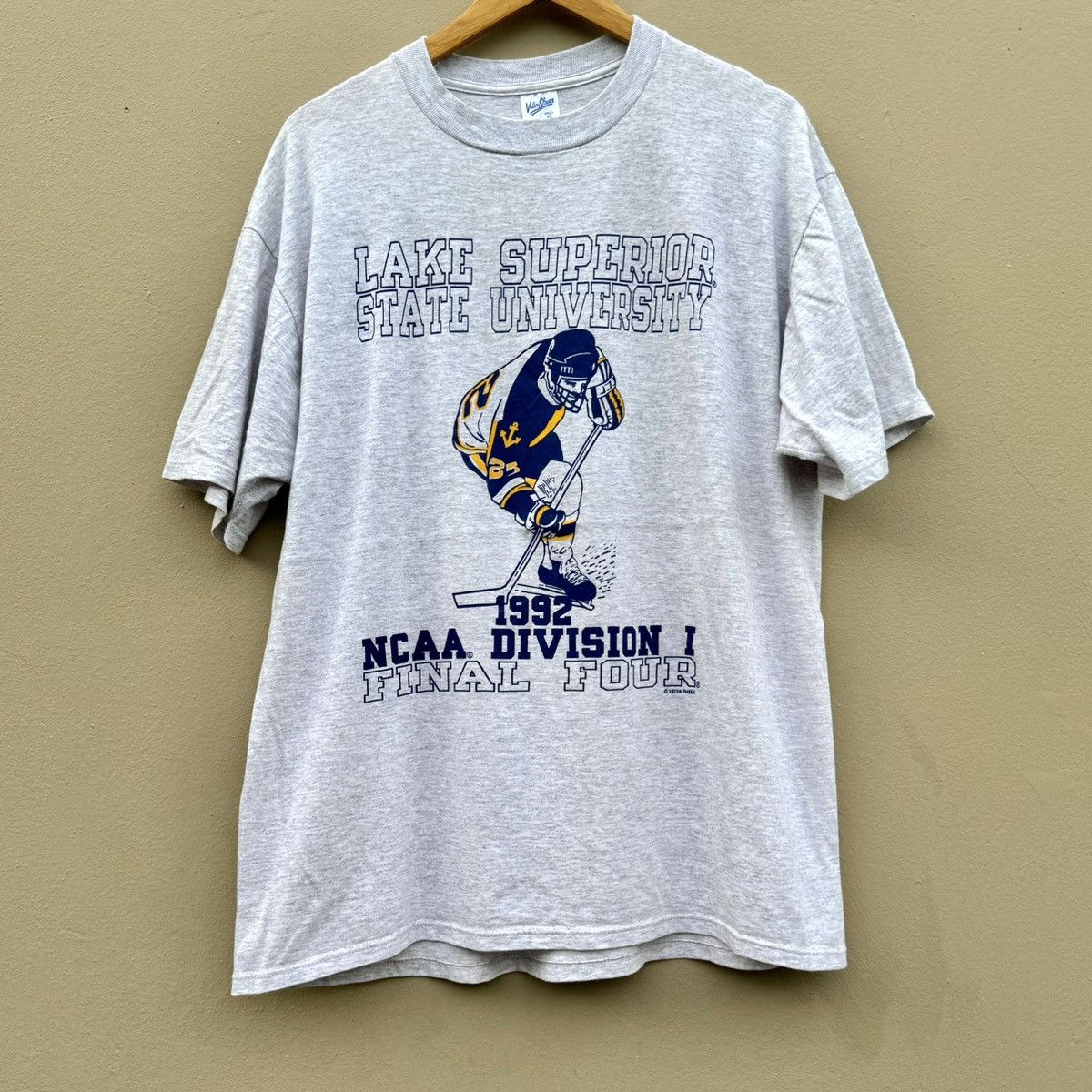NCAA × Vintage Vintage Lake Superior State College 90s tee Size US XL / EU 56 / 4 - 1 Thumbnail