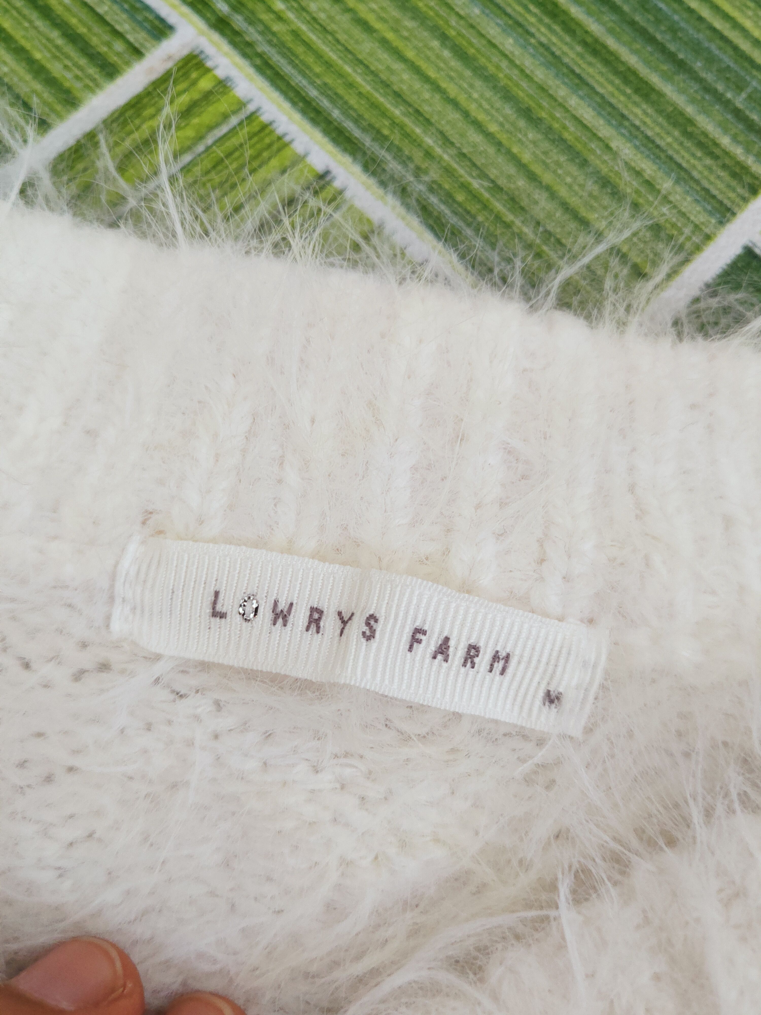 Japanese Brand × LOWRYS FARM × Vintage Vintage Lowrys Farm White Fur Mohair Knitwear Size M / US 6-8 / IT 42-44 - 12 Thumbnail