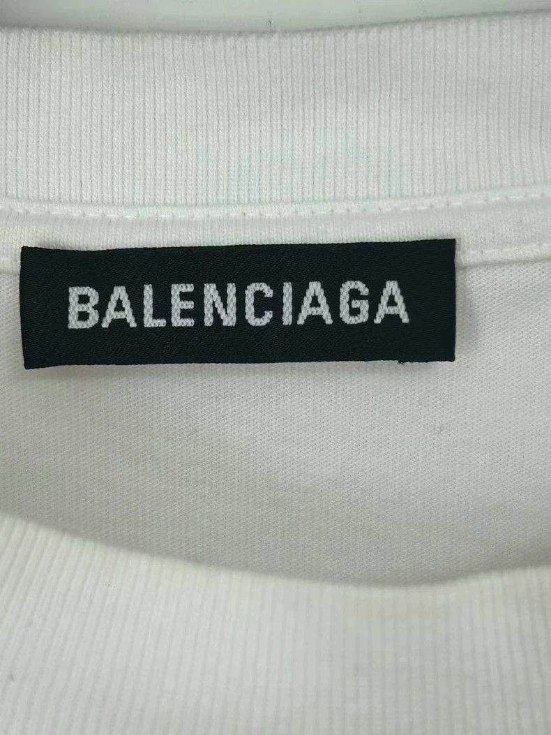 Balenciaga Balenciaga White band portrait short sleeve T-shirt Size US M / EU 48-50 / 2 - 5 Thumbnail