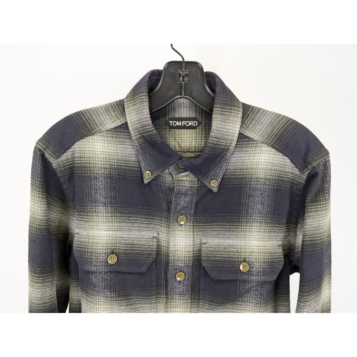 Tom Ford o1rshd1 Q:2 / Button Shirt in Multicolor Size US M / EU 48-50 / 2 - 7 Thumbnail