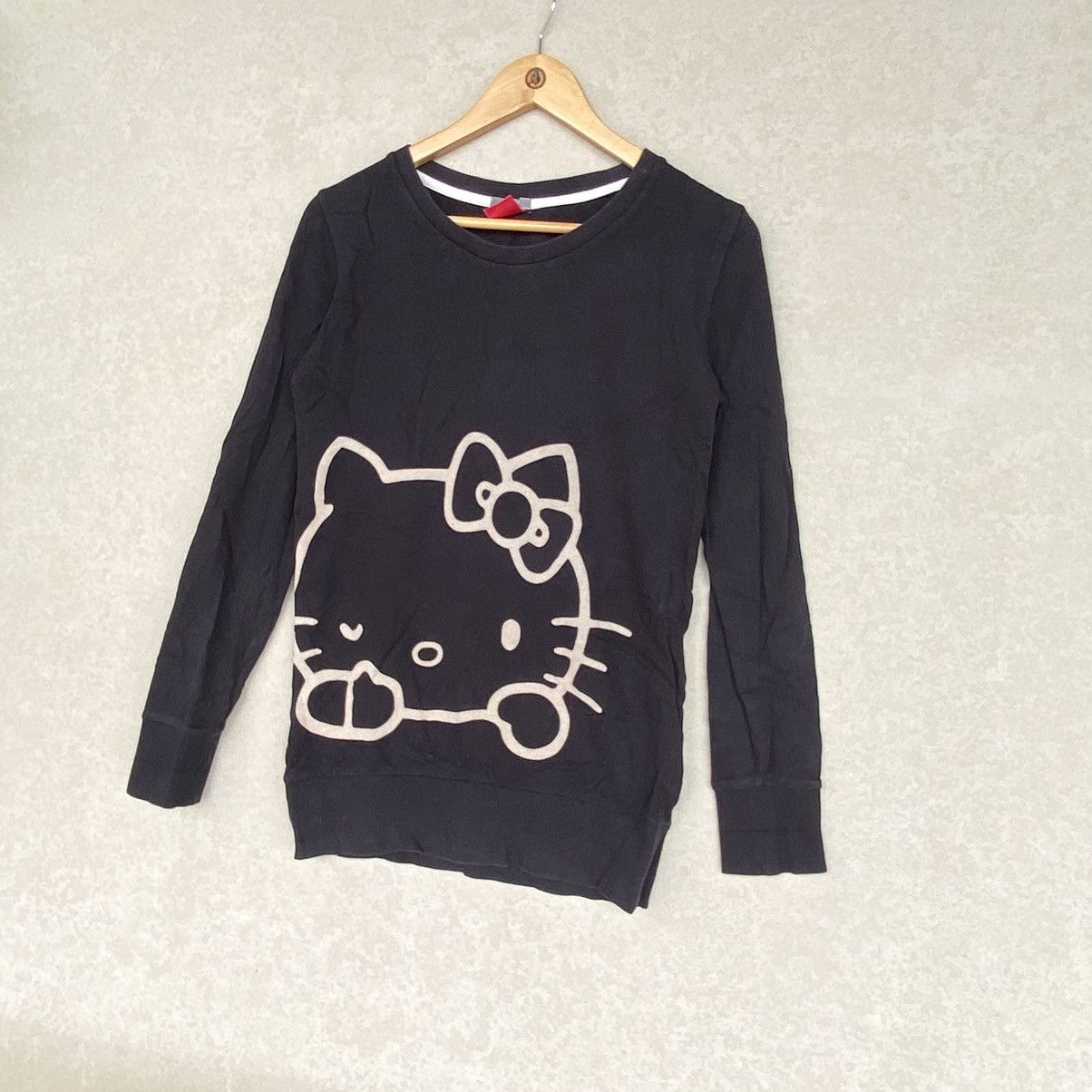 Other Vintage Hello Kitty Long Sleeve T-shirt Crewneck BlackWhite Size M / US 6-8 / IT 42-44 - 2 Thumbnail