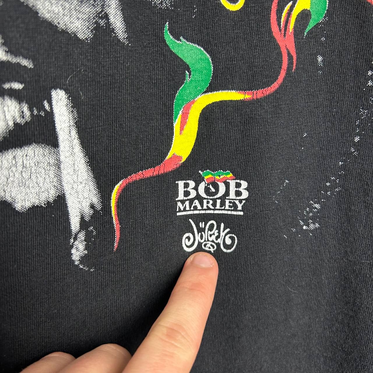 Bob Marley Vintage Bob Marley Big logo Band 2000s tee size L Size US L / EU 52-54 / 3 - 4 Thumbnail