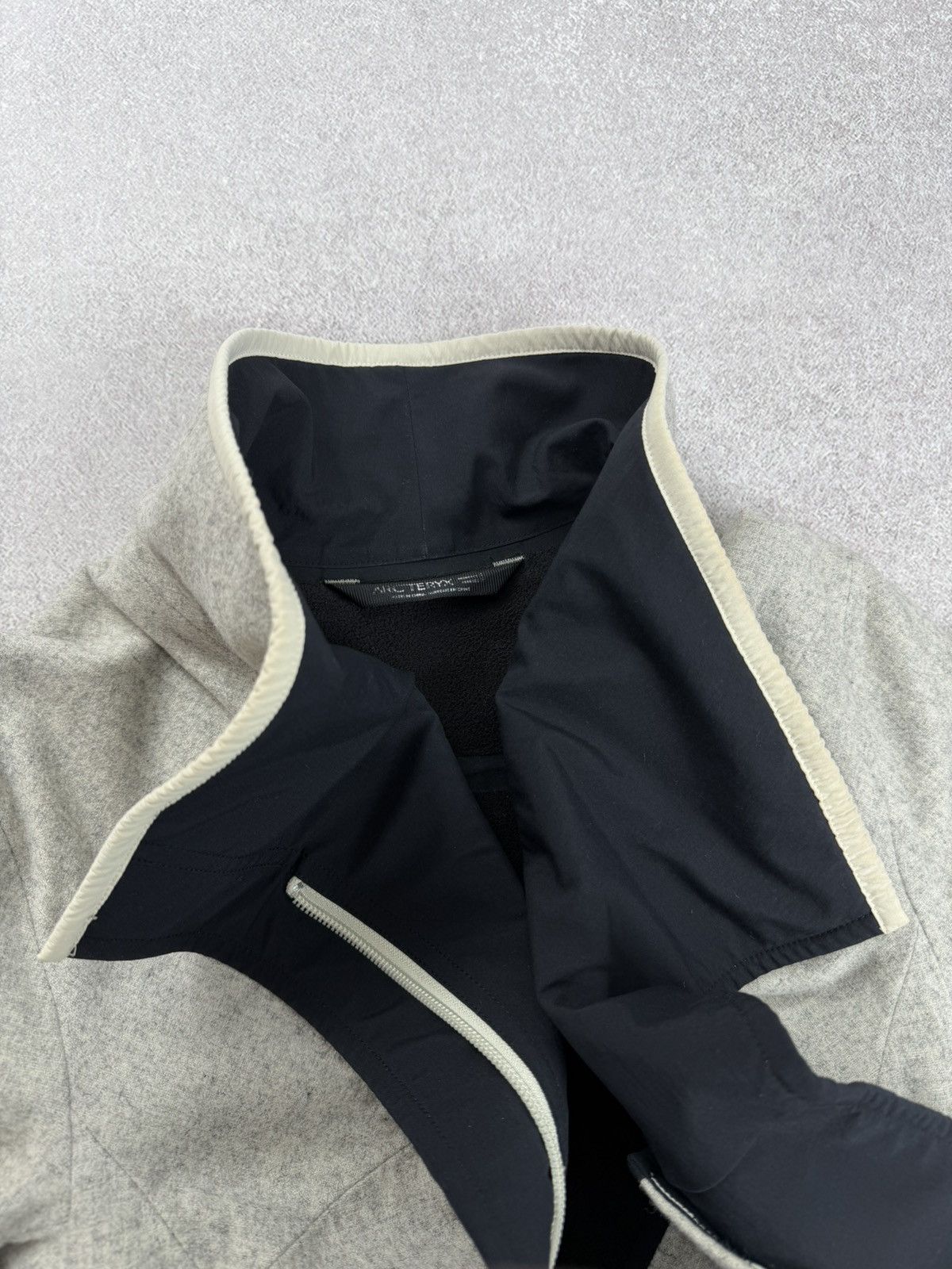 Arc'teryx Arcteryx Women’s Wool Coat Jacket Size S Size S / US 4 / IT 40 - 15 Thumbnail