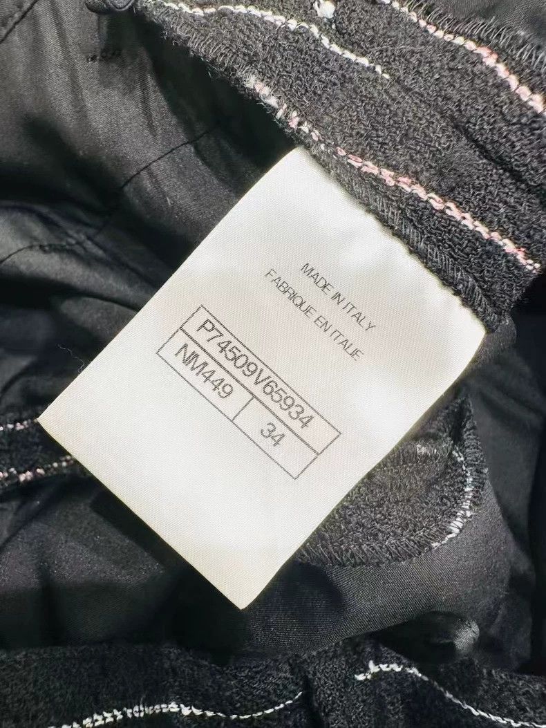 Chanel Chanel 23p striped tweed shorts Size 42" / US 20 - 8 Thumbnail