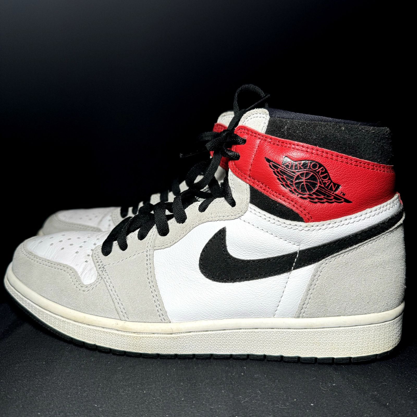 Jordan Brand × Nike Size 9.5 - Air Jordan 1 Retro High OG Smoke Grey Men's Shoes Size US 9.5 / EU 42-43 - 1 Thumbnail
