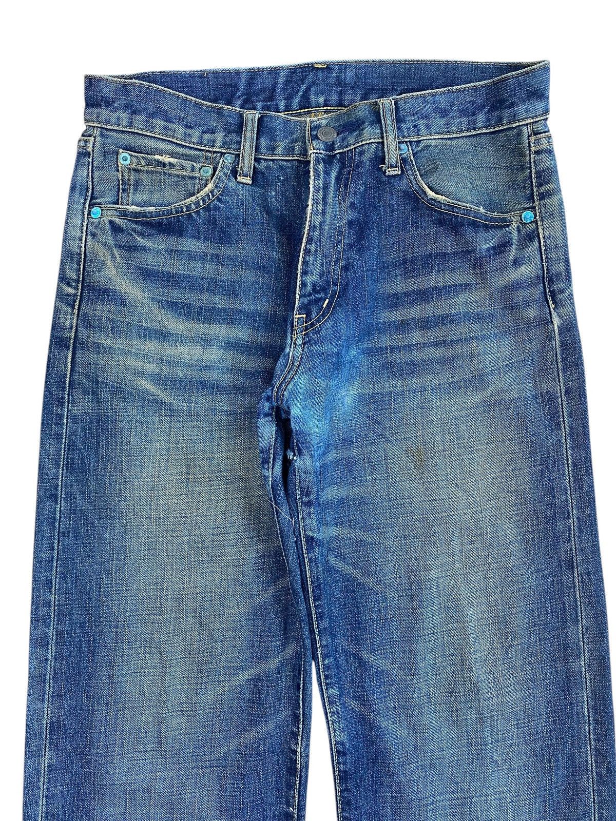 Uniqlo Uniqlo Vintage Faded Wash Style Baggy Jeans Size US 30 / EU 46 - 2 Thumbnail