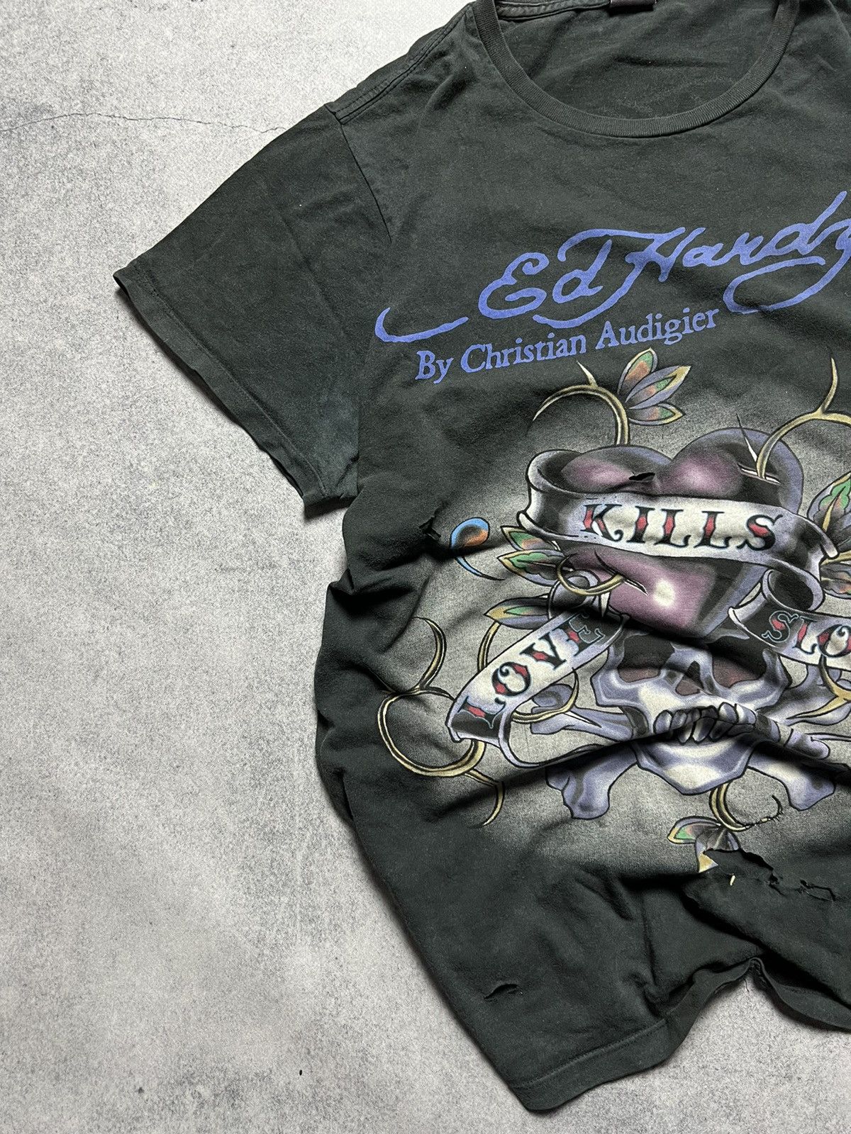 Ed Hardy Y2K Ed Hardy Rhinestones Faded Distressed Japanese Tee Size US M / EU 48-50 / 2 - 2 Thumbnail
