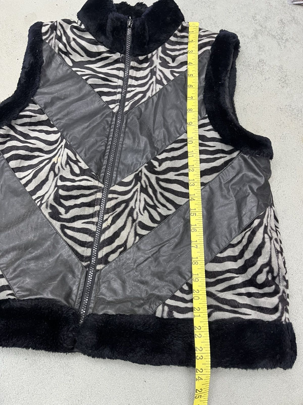 Japanese Brand STEALS🔥ZEBRA FUR VEST JACKET Size M / US 6-8 / IT 42-44 - 9 Thumbnail