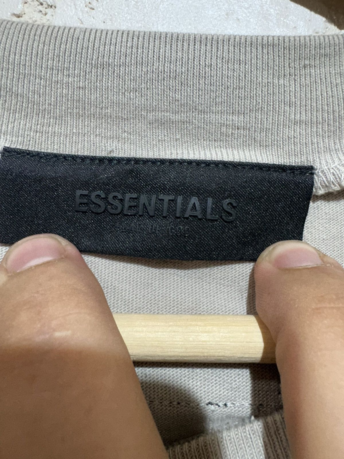 FOG FOG Fear Of God Essentials T-SHirt Size L Size US L / EU 52-54 / 3 - 6 Thumbnail
