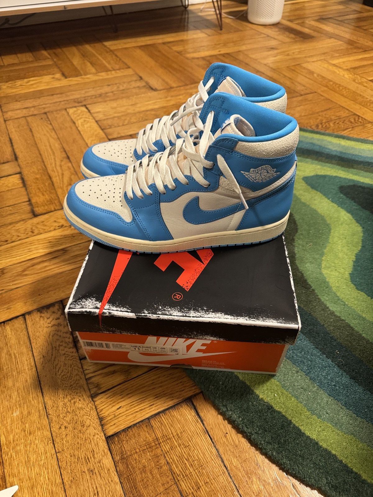 Jordan Brand Size 11 Jordan 1 Size US 11 / EU 44 - 2 Thumbnail