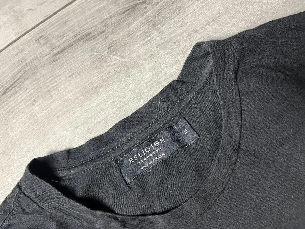 Japanese Brand Religion Tshirt london Tokyo reverse size Medium Size US M / EU 48-50 / 2 - 4 Thumbnail