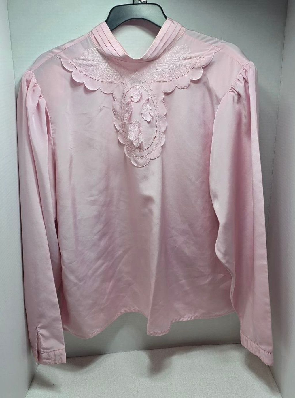 United Colors Of Benetton Women's Units Pink Blouse with Embroidery - Size 16 Size XXL / US 16-18 / IT 52-54 - 1 Thumbnail