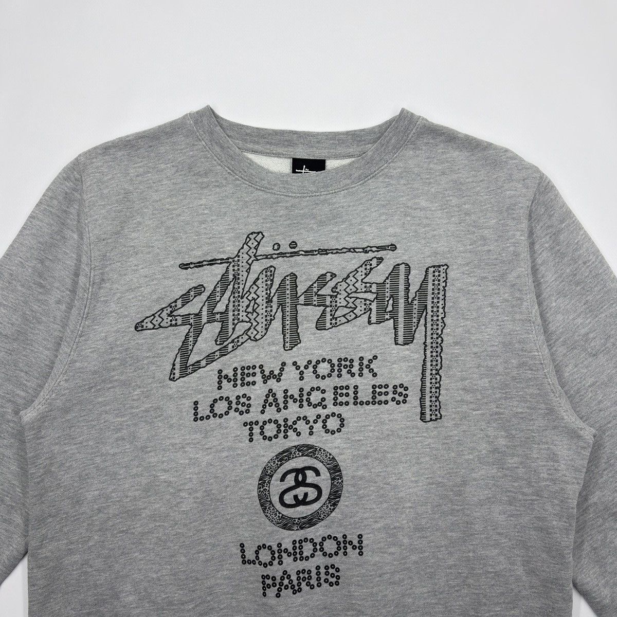 Stussy Stussy World Tour Sweatshirt Size US M / EU 48-50 / 2 - 3 Thumbnail