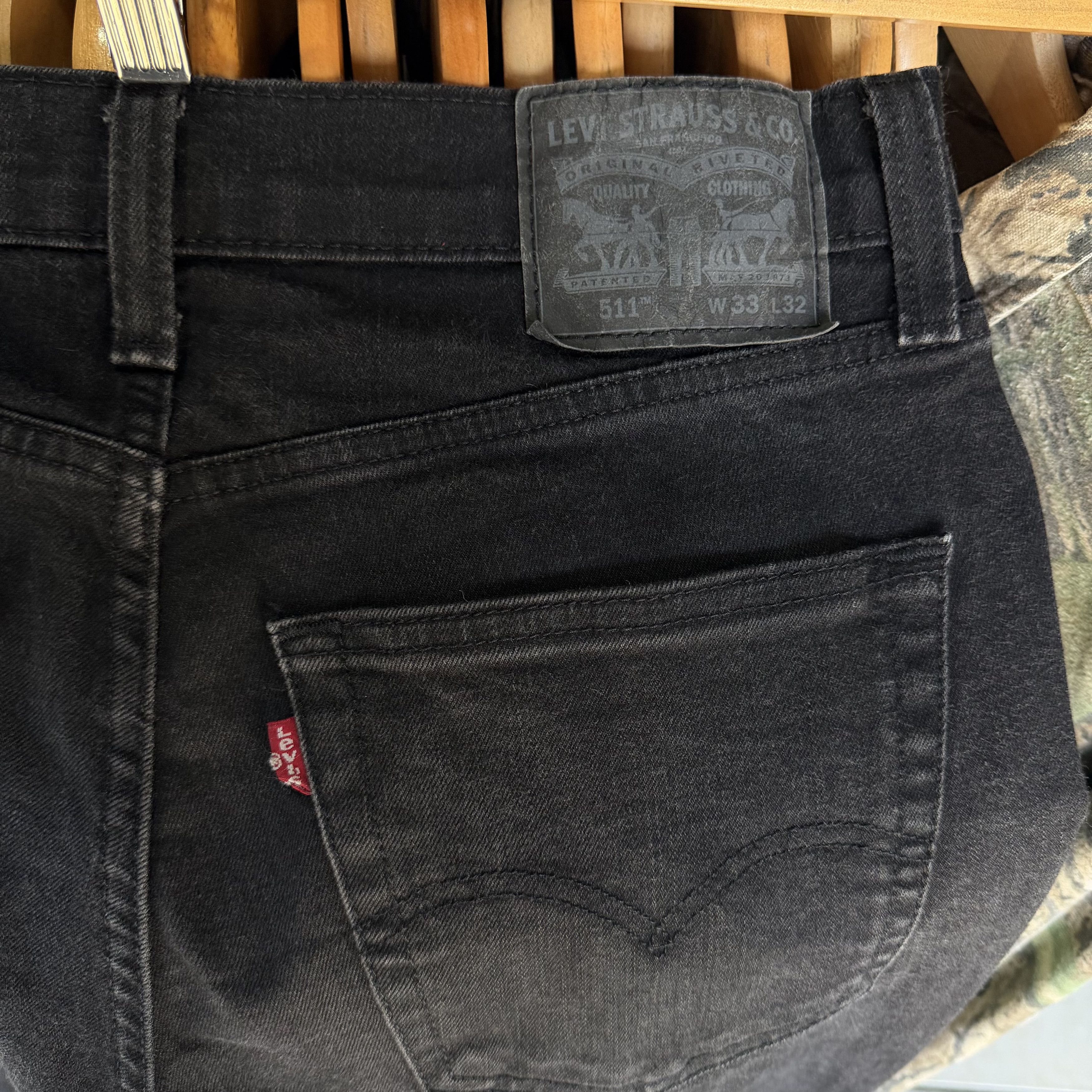 Levi's Levi's 511 Jeans Mens Black Wash Slim Straight Fit Size US 33 - 5 Thumbnail