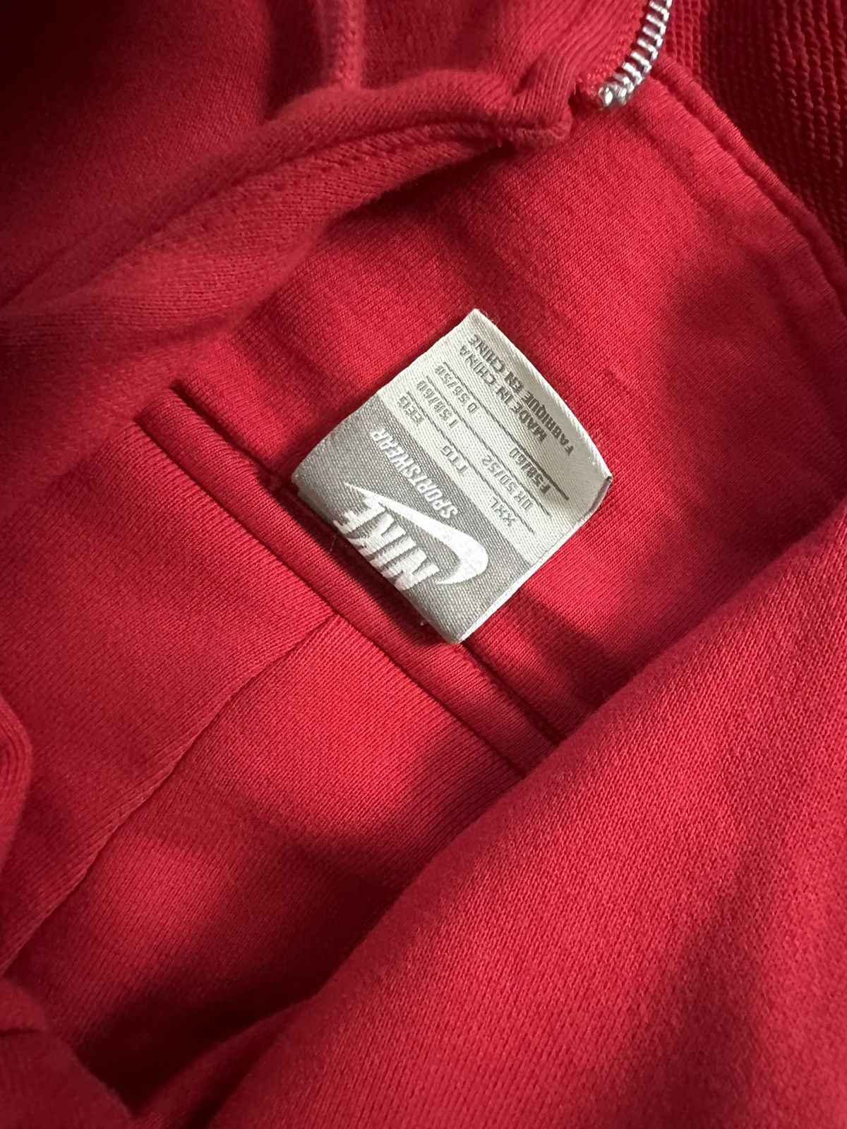 Vintage VINTAGE RED NIKE ZIP UP Size US XL / EU 56 / 4 - 2 Thumbnail