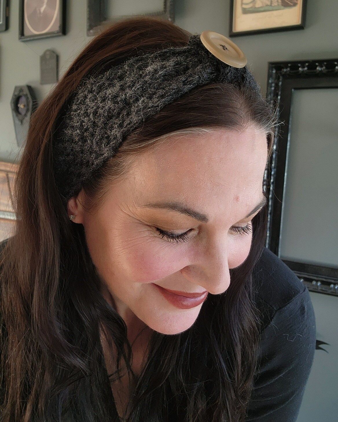 Handmade Hand Knit Headband, Earwarmer in Gray, with a Vintage Button Size ONE SIZE - 5 Thumbnail