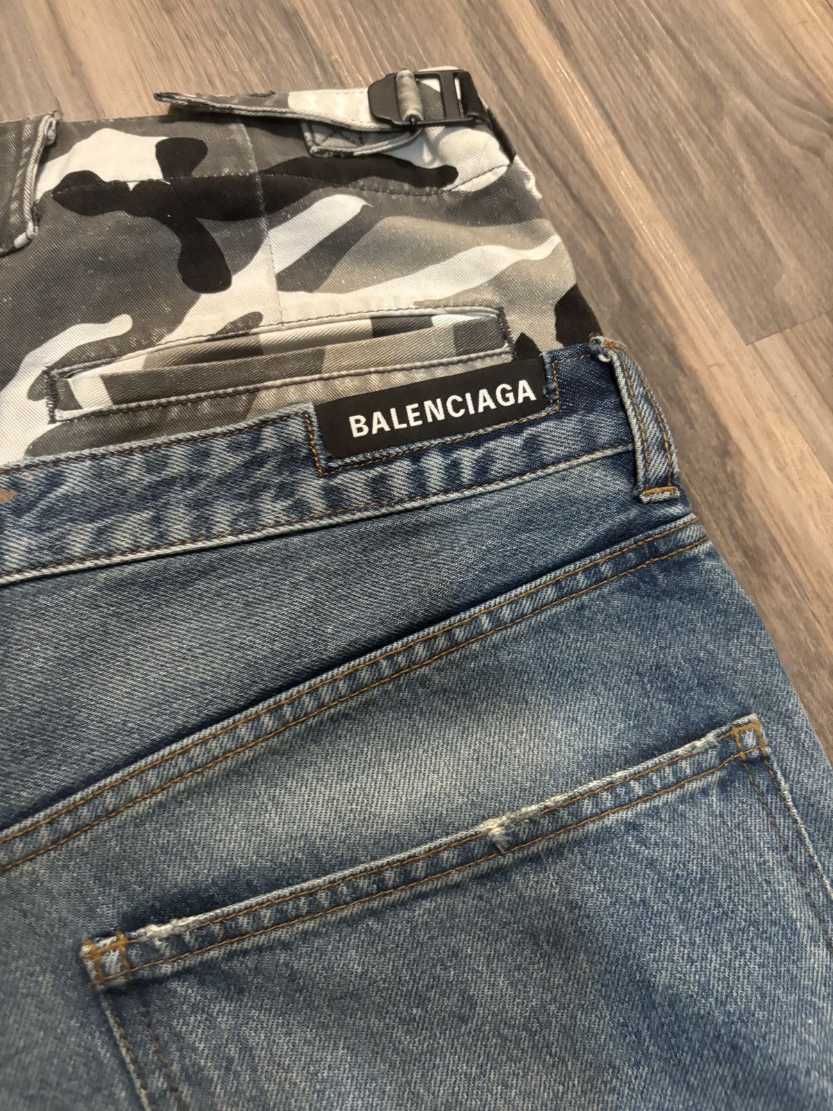 Balenciaga Balenciaga double waist snow camo hybrid denim Size US 31 - 4 Thumbnail