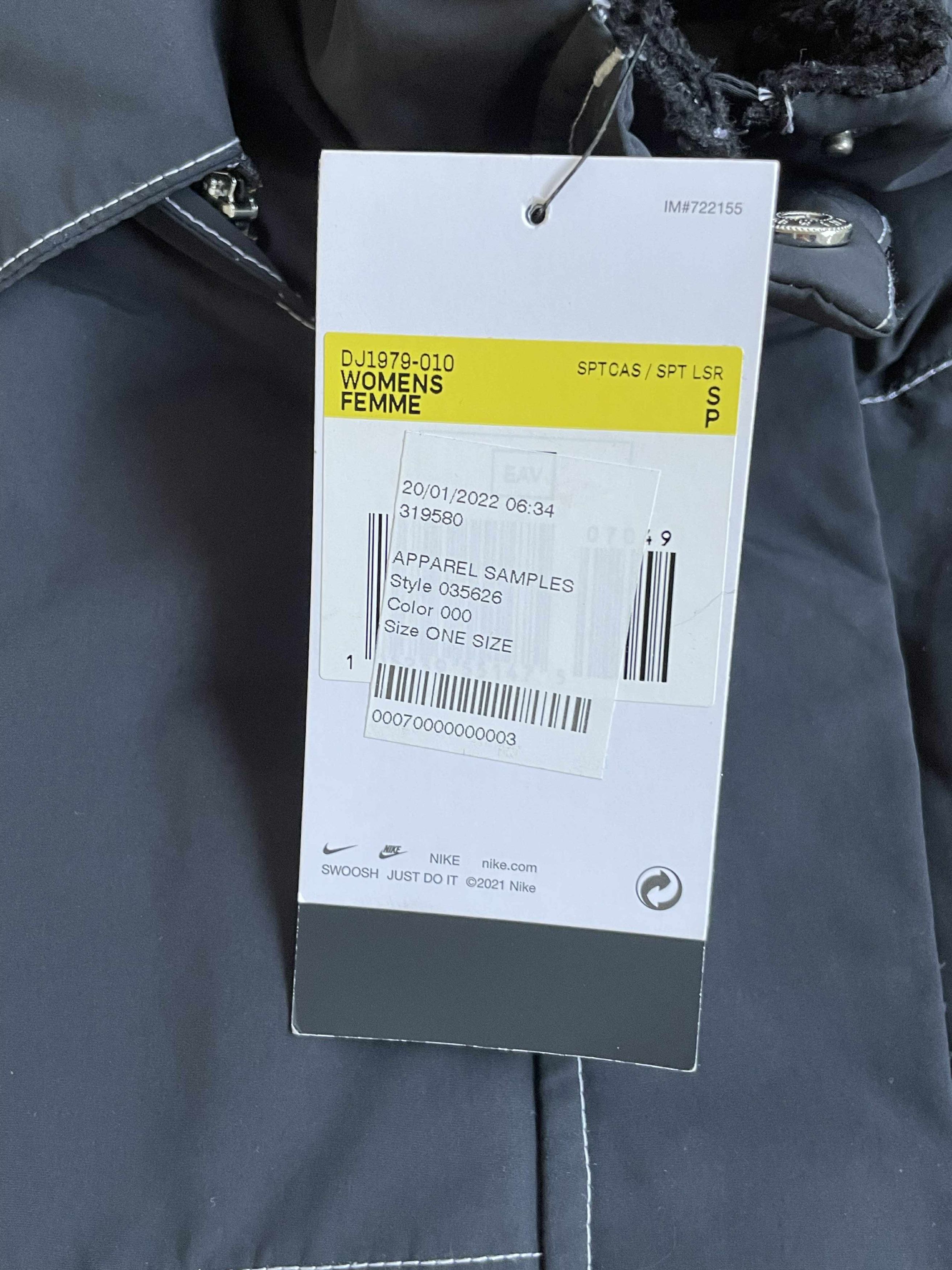Nike Nike Rain Coat Storm fit Black Size S Small Womens Size US S / EU 44-46 / 1 - 10 Thumbnail