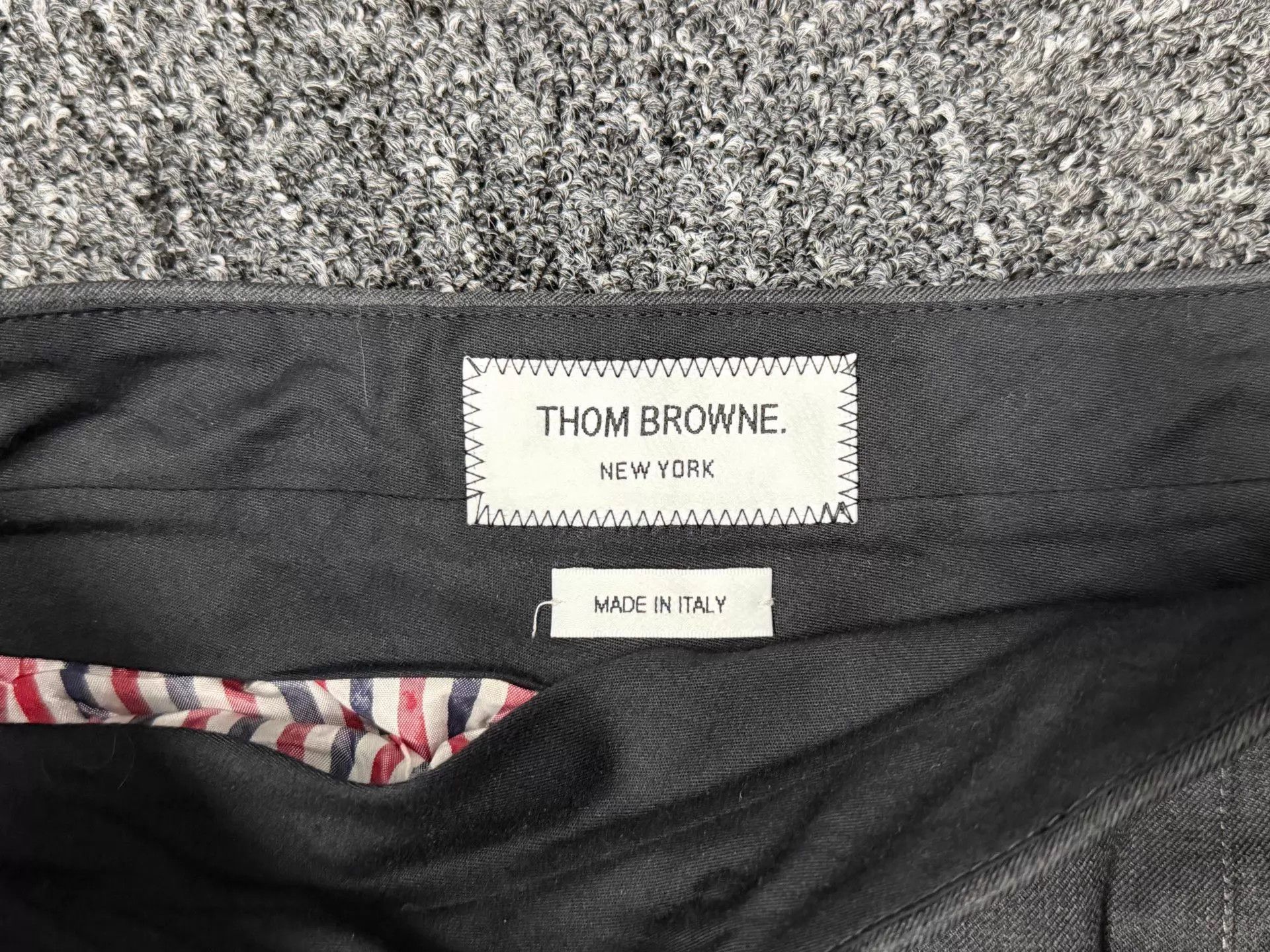 Thom Browne TB Women's Classic Pleated Midi Skirt Charcoal Gray Size 25" / US 0 / IT 36 - 4 Thumbnail
