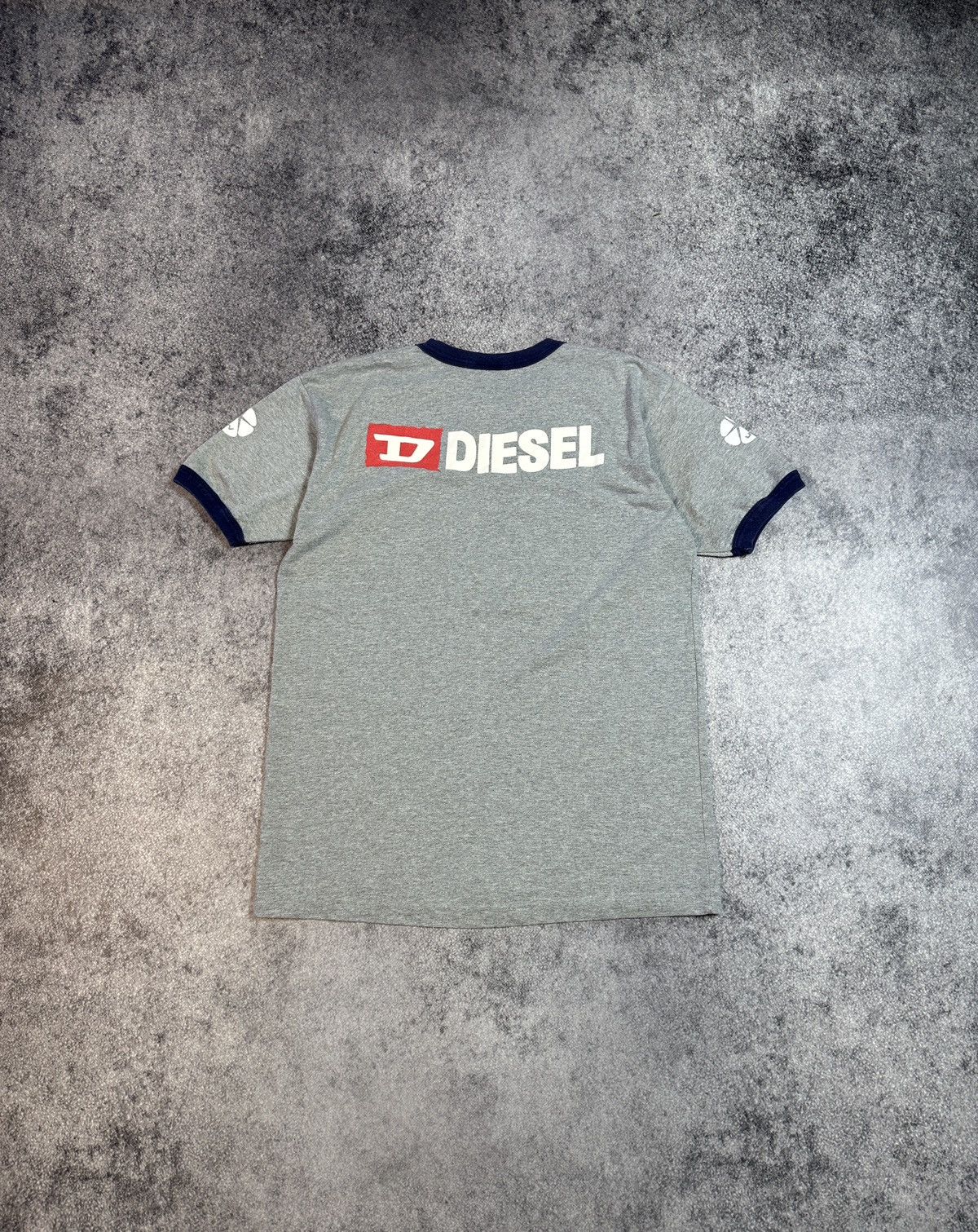 Diesel Vintage Diesel Dragon Big Logo Rare Streetwear Casual Y2K L Size US L / EU 52-54 / 3 - 3 Thumbnail