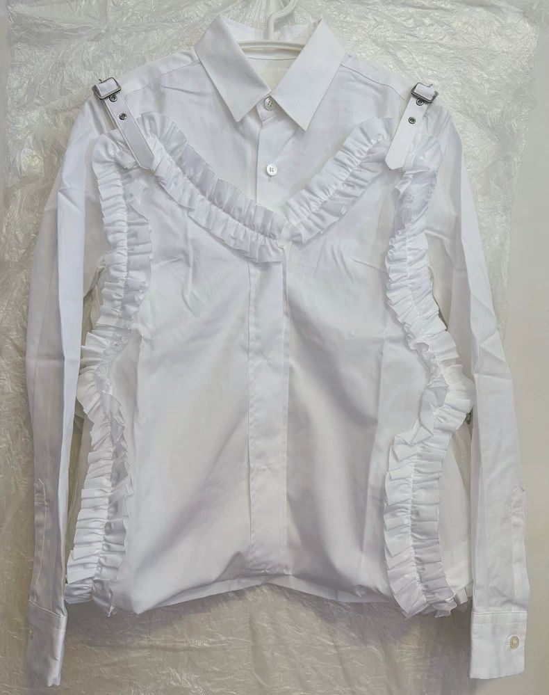 Comme des Garcons Comme Des Garcons Buckle Strap Long Shaped Shirt Size XS / US 0-2 / IT 36-38 - 1 Thumbnail