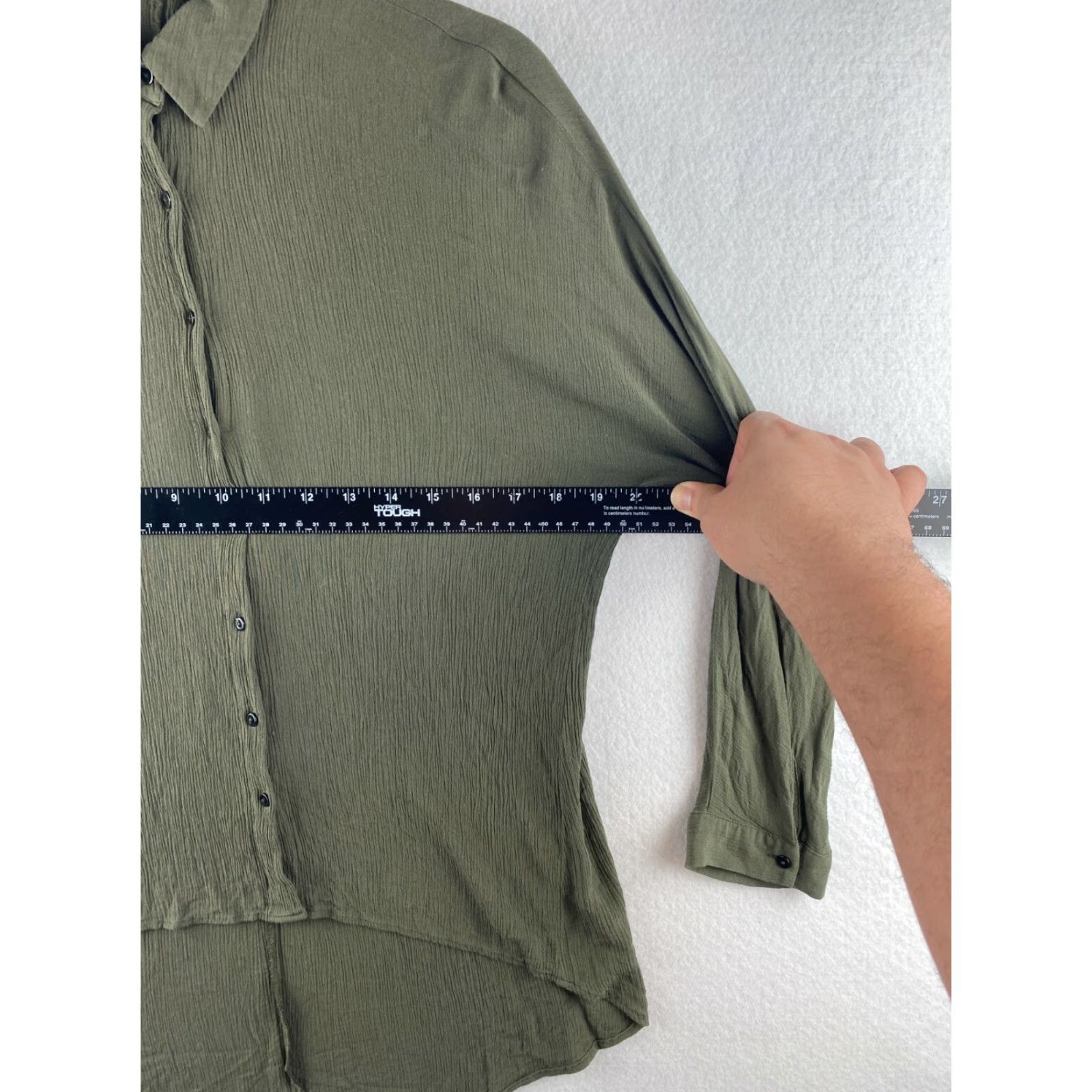 Zara Zara Blouse Womens 5 Green Button Up Scoop Back Breathable Long Sleeve Collared Shirt Regular Green 5 Zara Womens Blouse Modern Seasonal 90s? Size S / US 4 / IT 40 - 3 Thumbnail