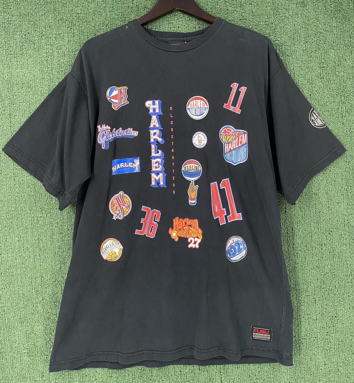 Fubu Vintage Y2K Fubu Harlem Globetrotters Basketball T-Shirt Size US XL / EU 56 / 4 - 1 Thumbnail