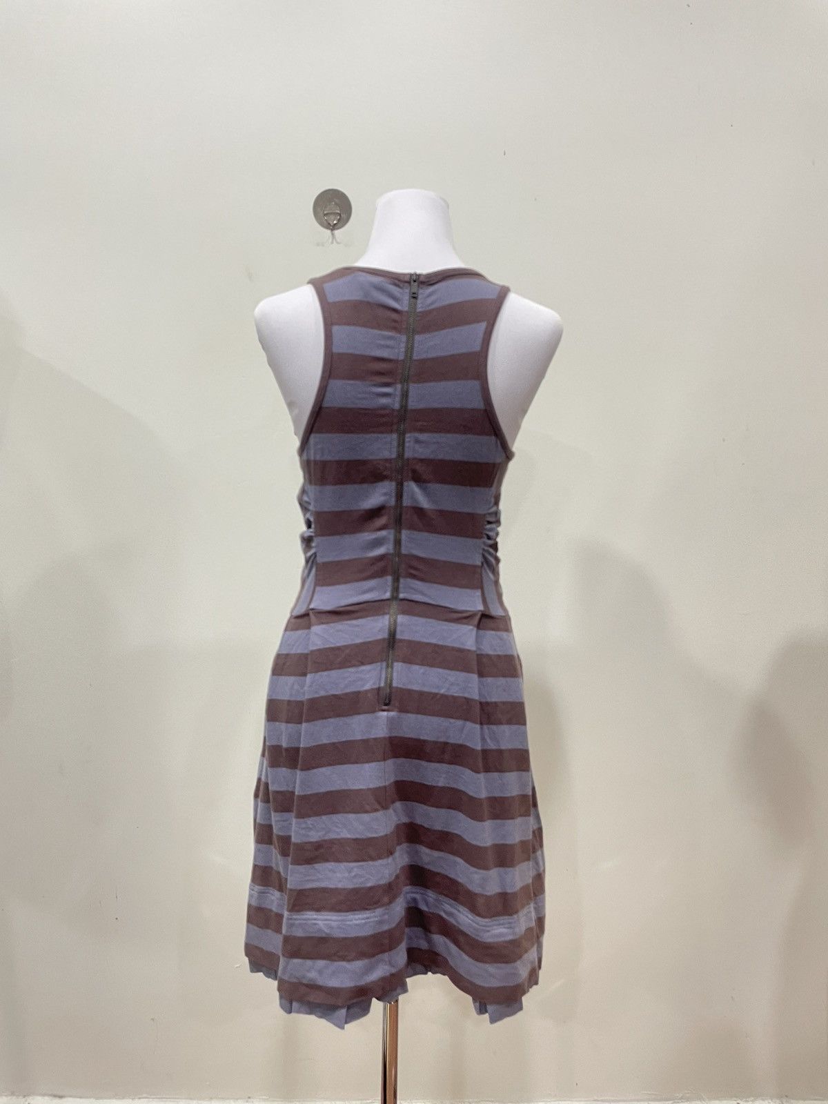 Marc by Marc Jacobs Marc by Marc Jacobs Non-sleeve Dress Size XS / US 0-2 / IT 36-38 - 2 Thumbnail