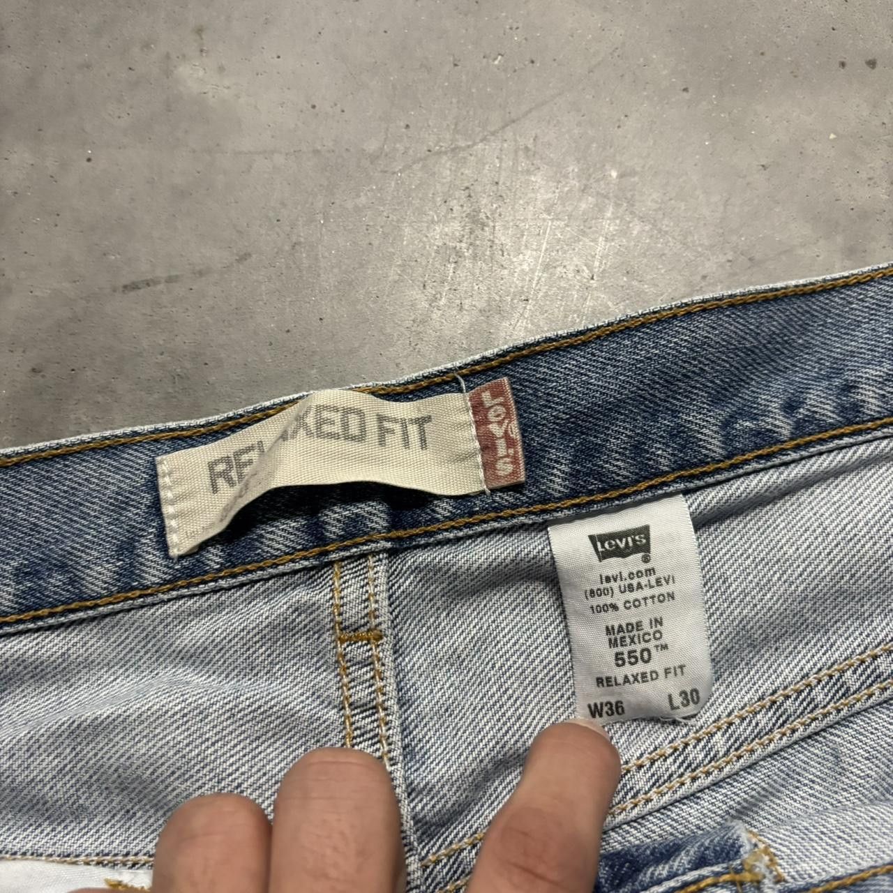 Levi's × Vintage Crazy Vintage Y2K/2000s Baggy Levi’s Light Wash Skater Denim Jeans! Size US 36 / EU 52 - 8 Thumbnail