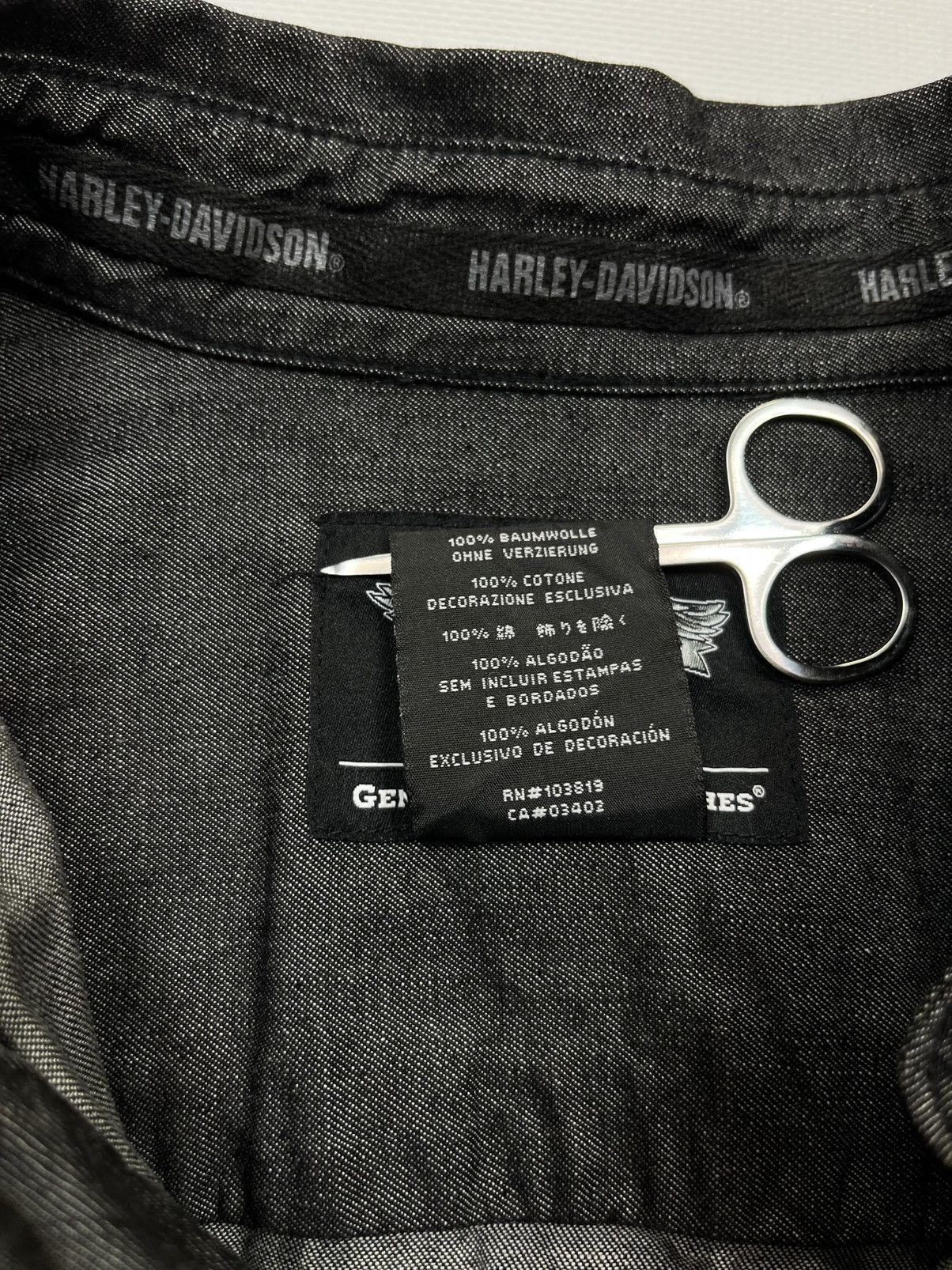Harley Davidson Harley Davidson Denim Shirt Men's Size L Black Long Sleeve Size US L / EU 52-54 / 3 - 7 Thumbnail