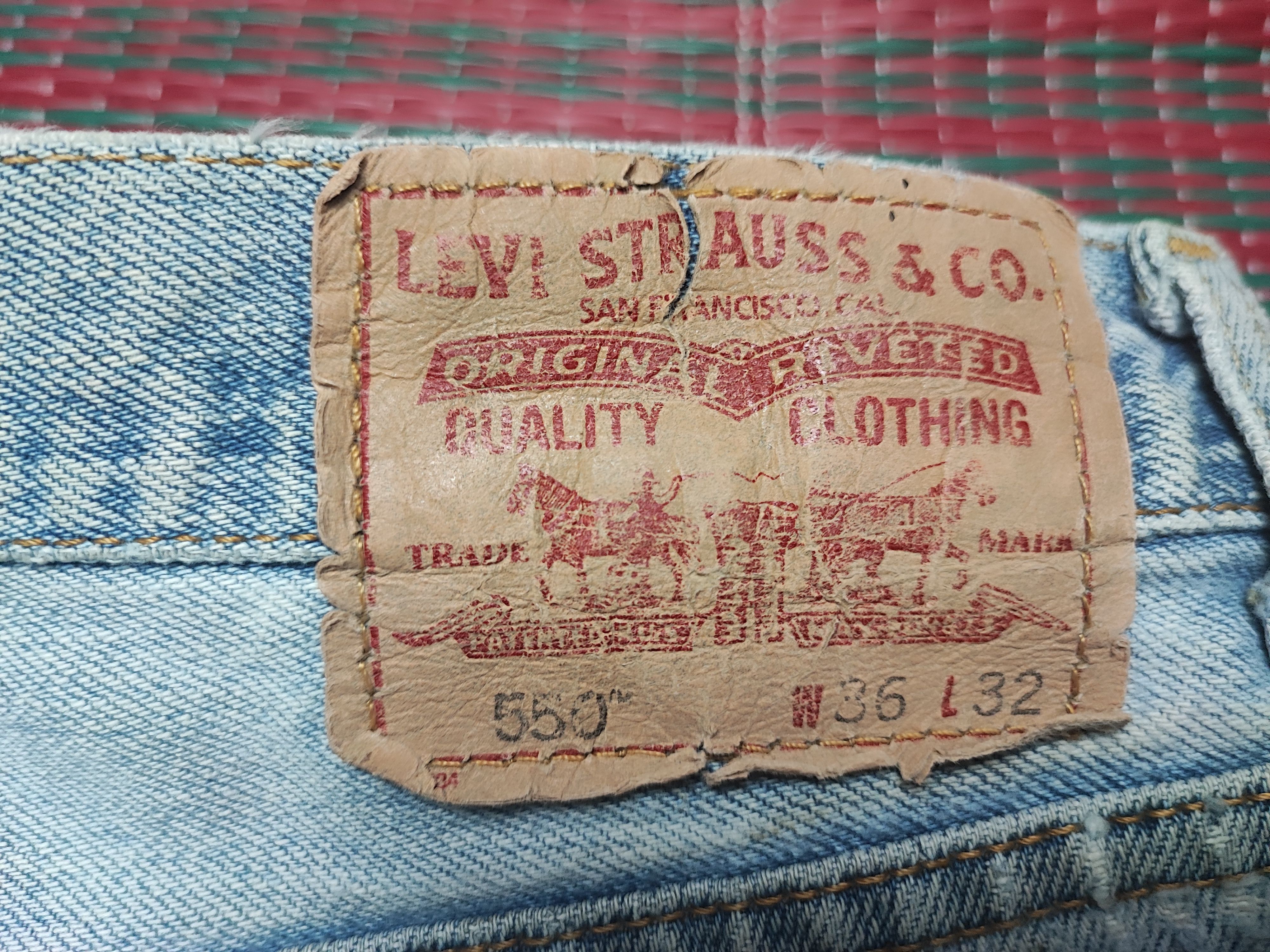 Levi's × Levi's Vintage Clothing × Vintage Vintage levis 550 Painted Jeans Relaxed Fit Size US 35 - 14 Thumbnail