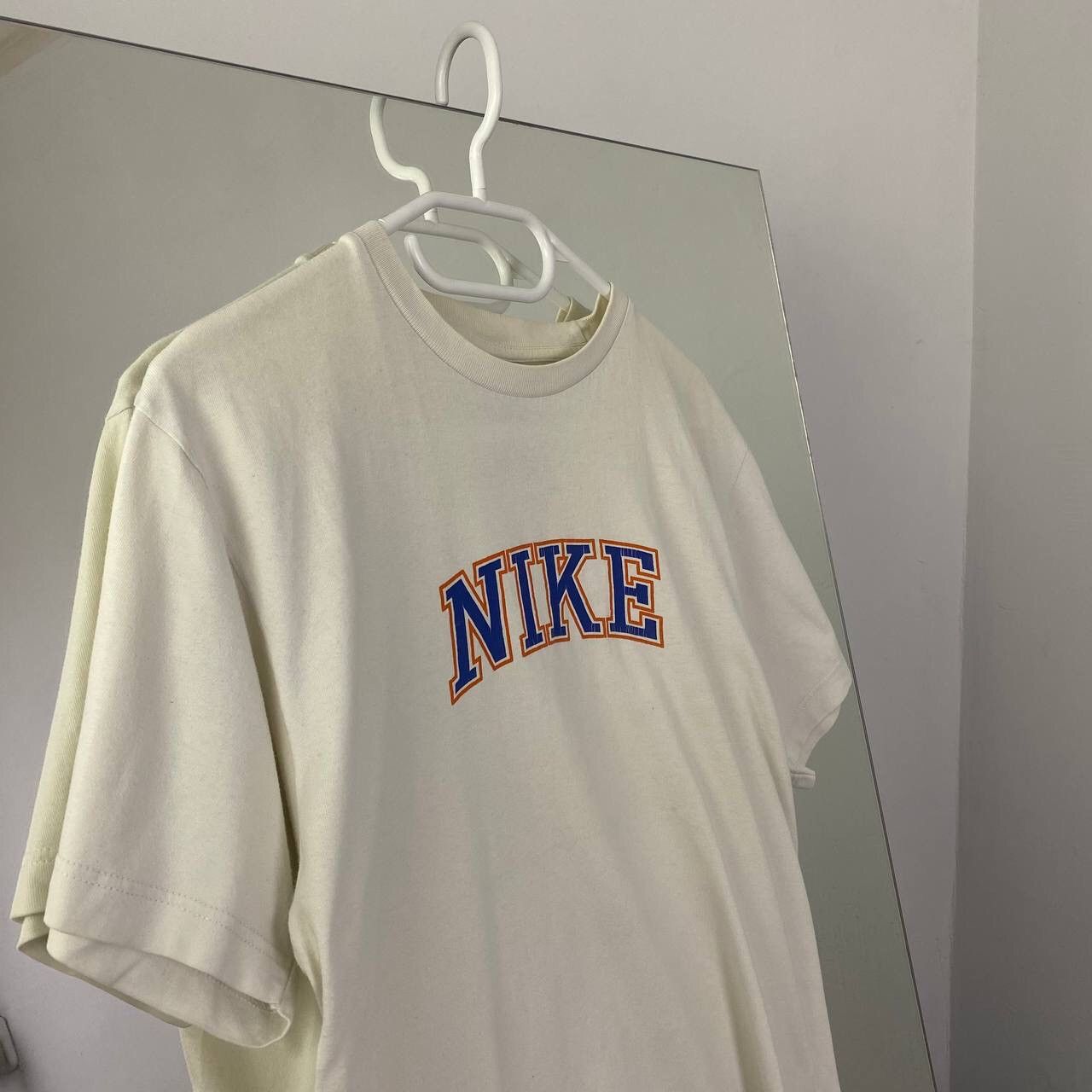 Nike Nike Vintage T-shirt Big Logo Boxy Fit Y2k Style Size US M / EU 48-50 / 2 - 2 Thumbnail
