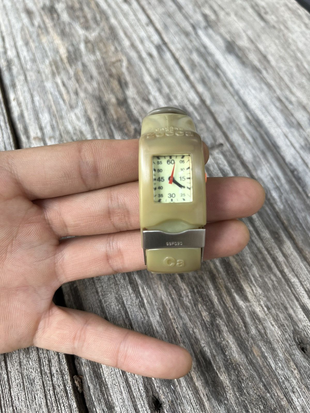 💥90s Cabane de Zucca Issey Miyake Doggy Gum Watch