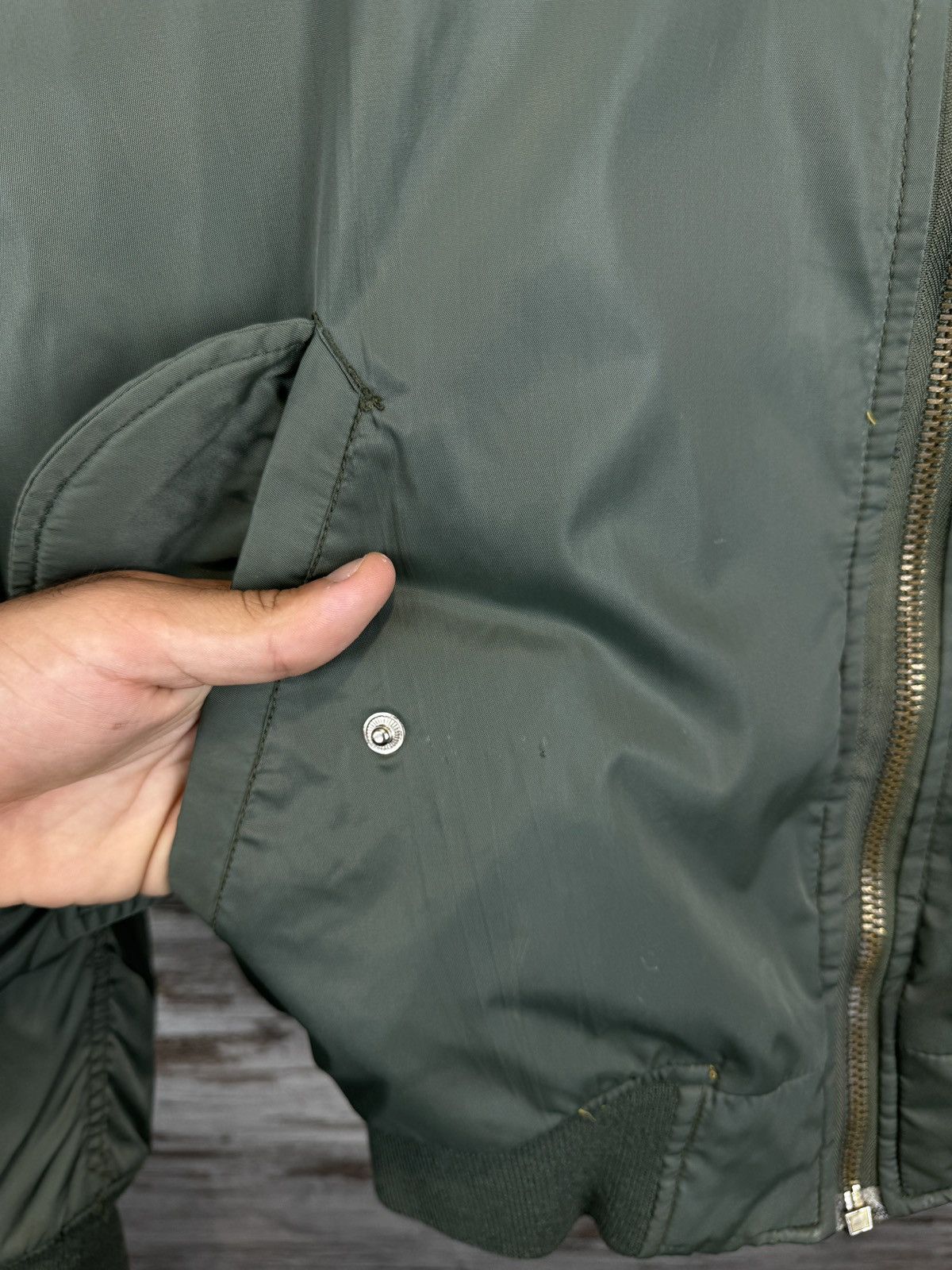 Other Mens Ma1 Flyer Vintage Nylon Bomber Jacket Boxy Fit Oversize Size US XXL / EU 58 / 5 - 12 Thumbnail