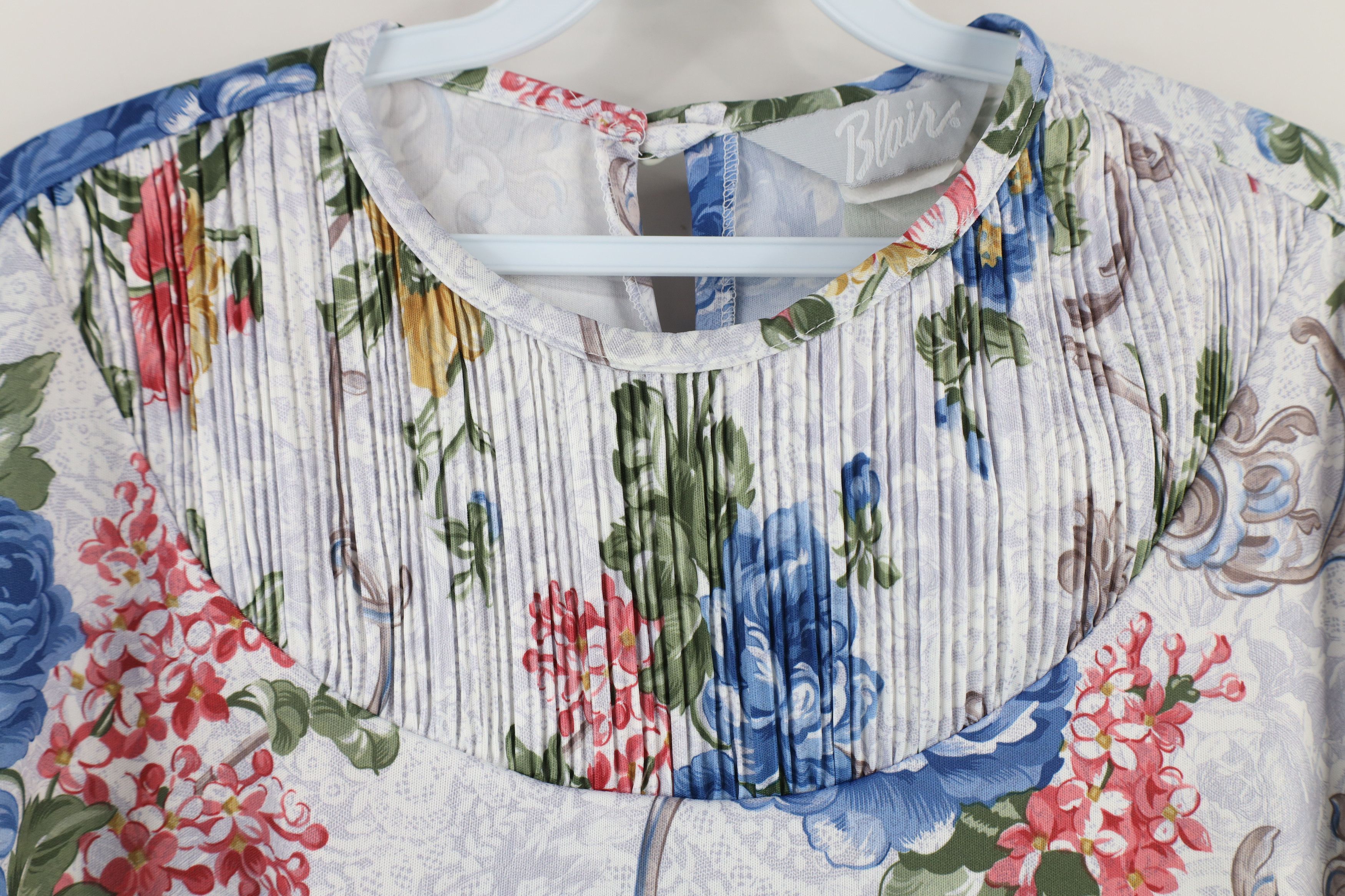 Vintage Vintage 90s Streetwear Ribbed Flower Knit Shirt Top USA Size L / US 10 / IT 46 - 4 Thumbnail
