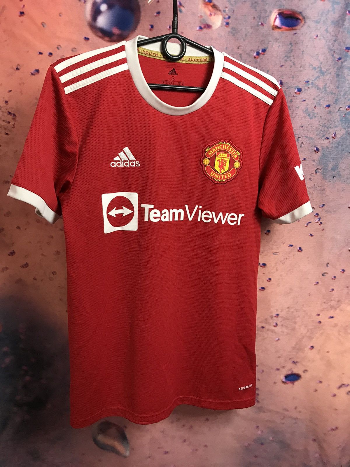Other Manchester United soccer jersey Size US S / EU 44-46 / 1 - 2 Thumbnail