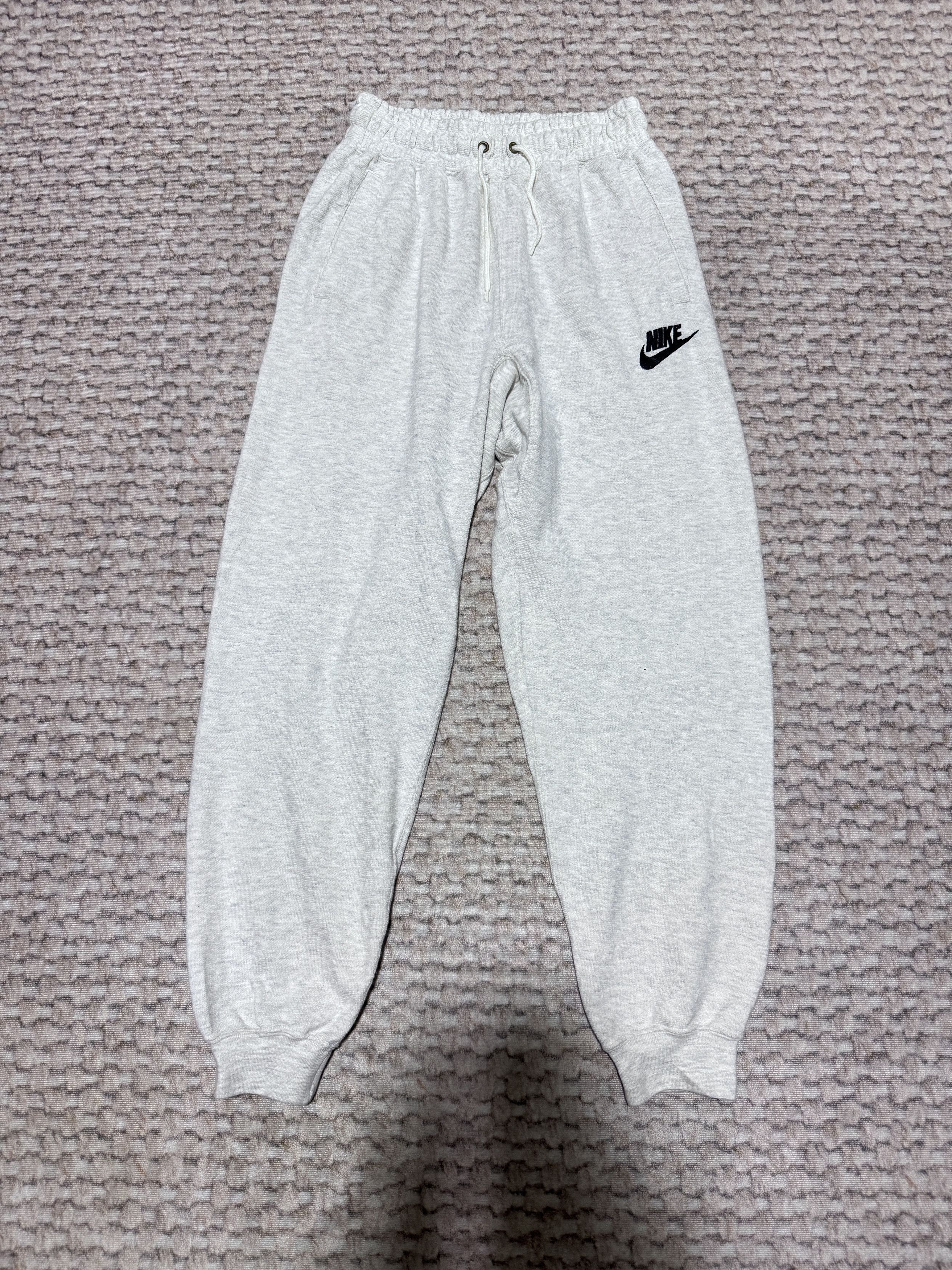 Nike Vintage 80's Nike Grey Tag Sweatpants Jogger Size US 29 - 1 Thumbnail