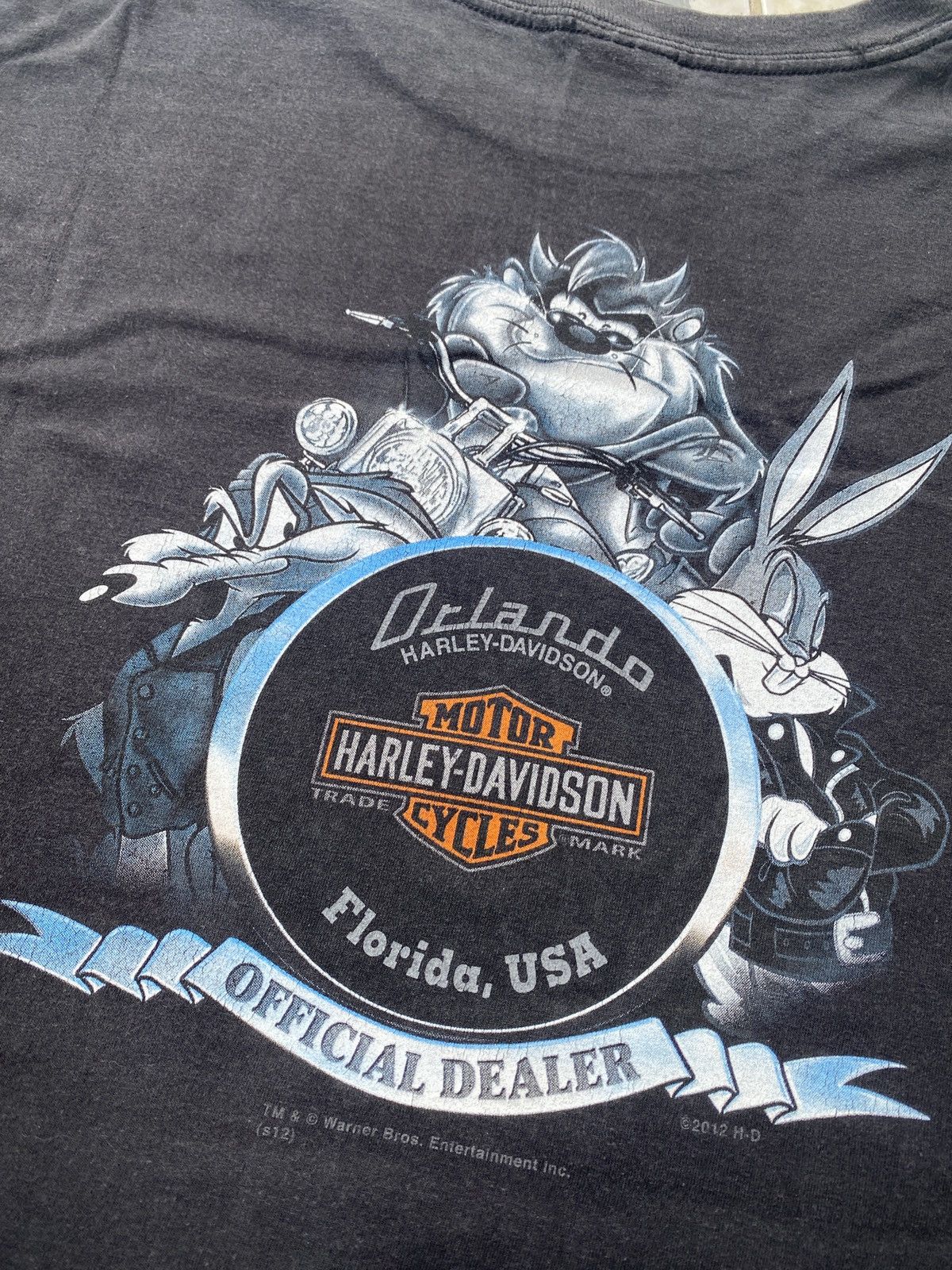 Vintage 2014 Harley Davidson × Looney Tunes Tee — Official Vintage Size US XXL / EU 58 / 5 - 9 Thumbnail