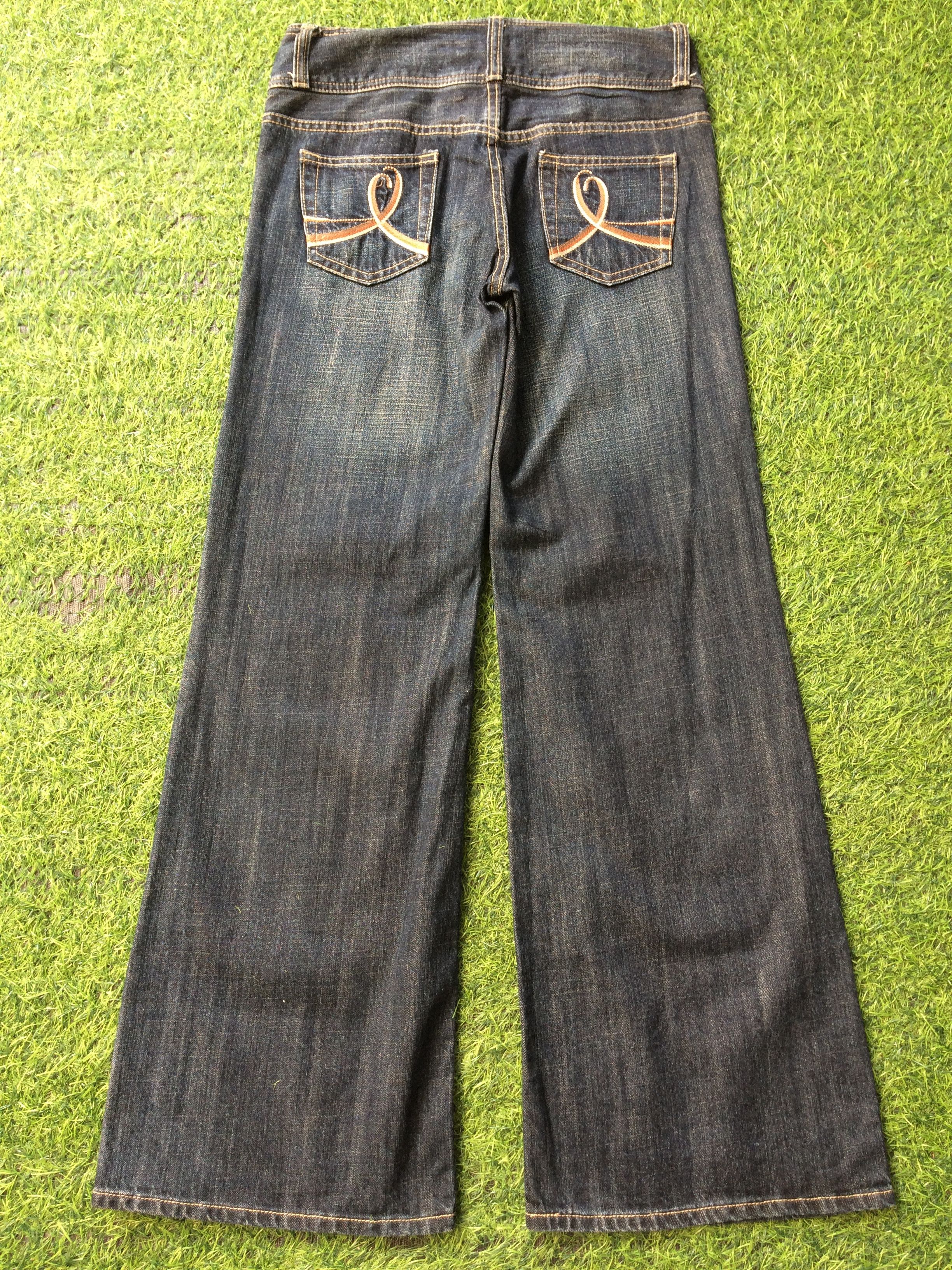 Japanese Brand Japanese Low Rise Flare Denim Jeans D-561 Size 27" / US 4 / IT 40 - 2 Thumbnail