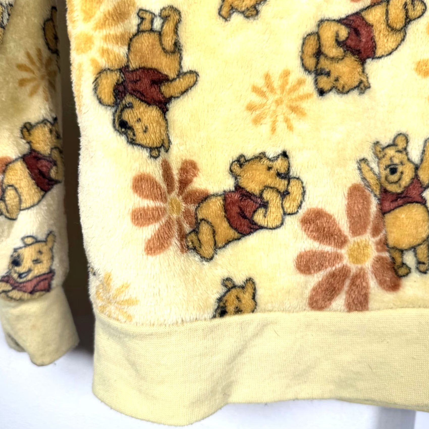 Disney Disney Winnie the Pooh Bear Hoodie Women XS Yellow Fuzzy Fleece Pullover Size XS / US 0-2 / IT 36-38 - 7 Thumbnail