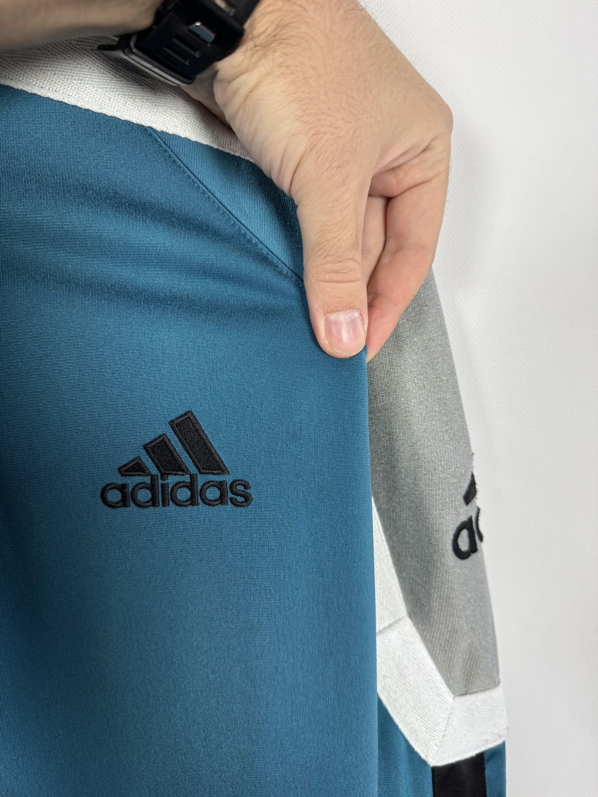 Adidas Adidas Vintage Track Top Zip Up Jacket 90s Sportswear Size L Size US L / EU 52-54 / 3 - 15 Thumbnail