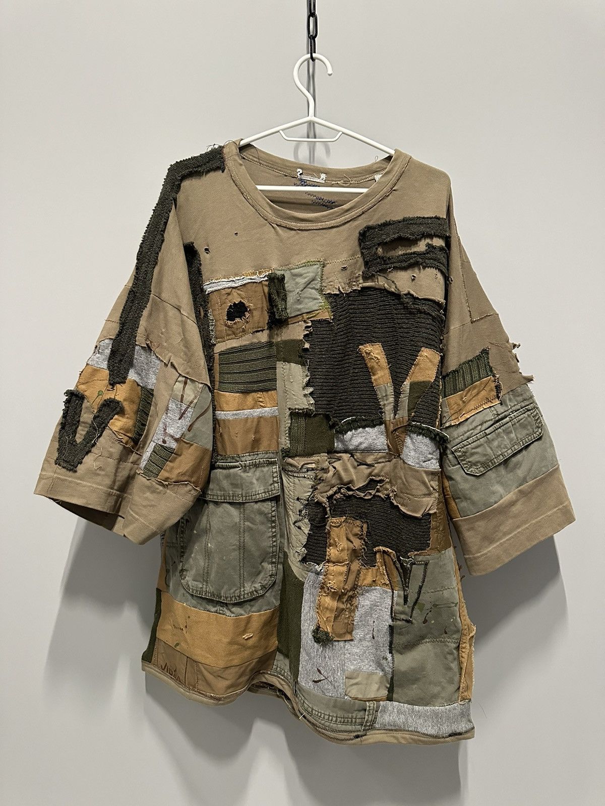 Japanese Brand Avant Garde Patchwork Distressed Shirt Military Oversize DC Size US L / EU 52-54 / 3 - 1 Thumbnail