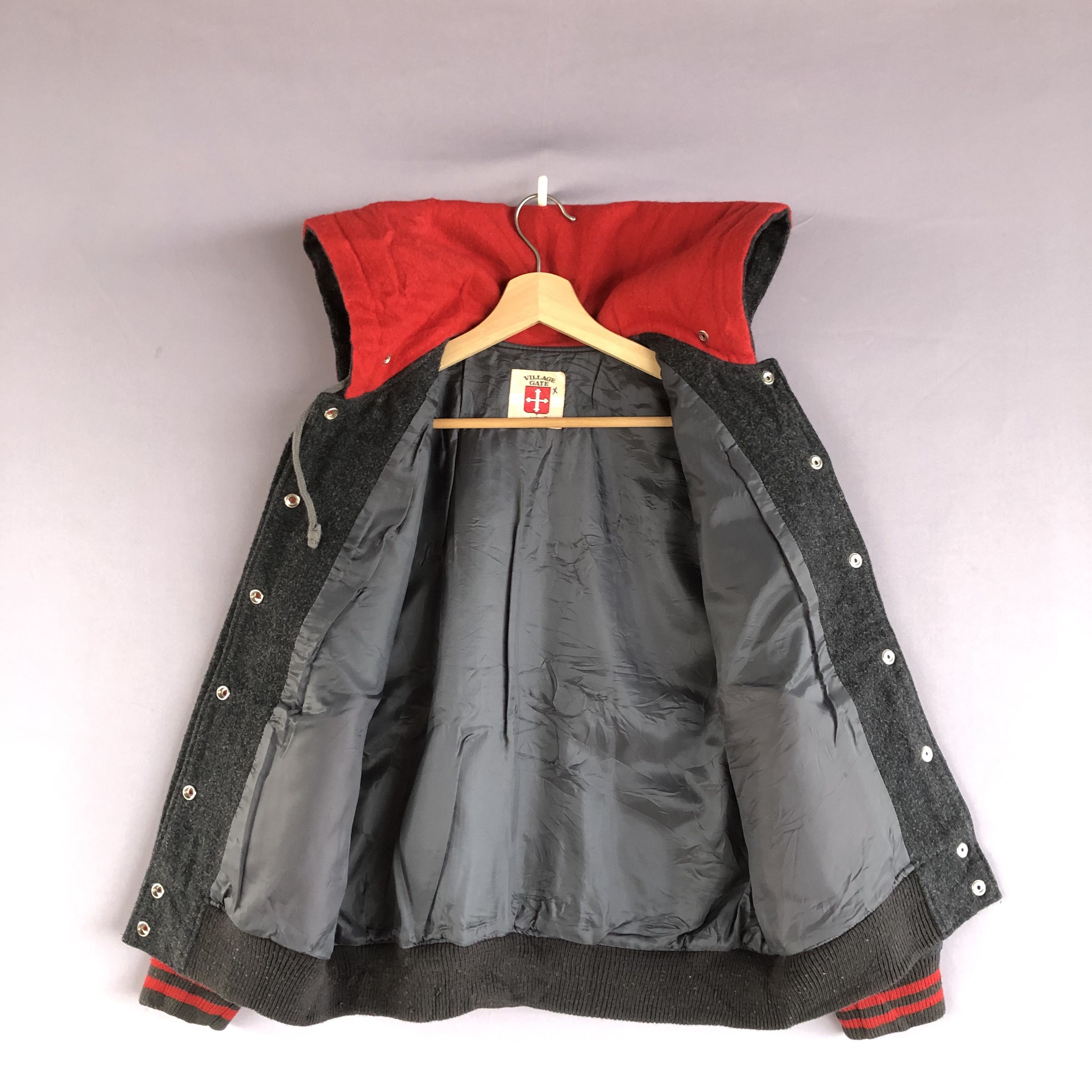 Japanese Brand × Vintage Vintage 90s Village Gate Varsity Wool Baseball Jacket Size US S / EU 44-46 / 1 - 7 Thumbnail
