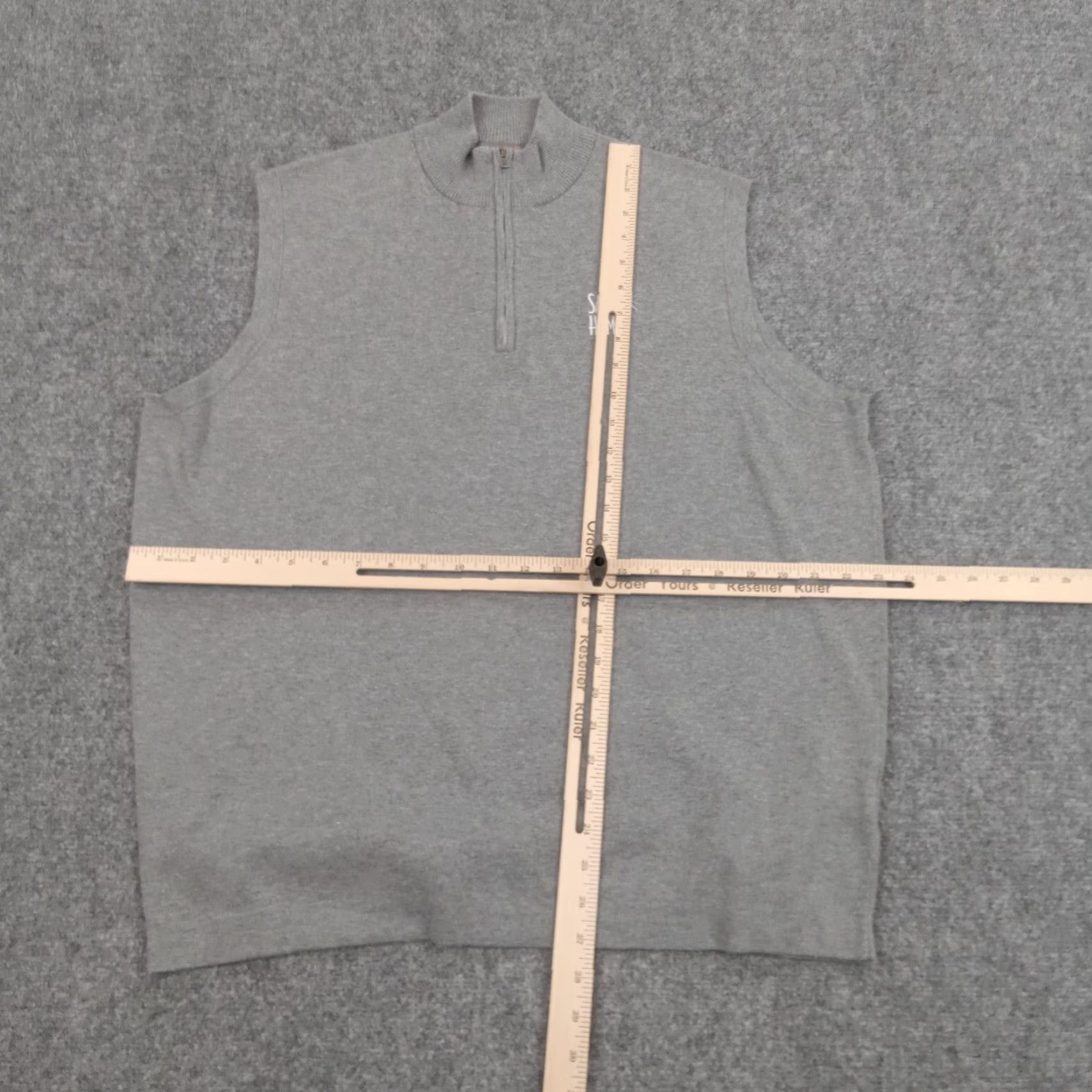 Peter Millar Peter Millar Mens XL Gray 1/4 Zip Sweater Vest Cotton Pullover Golf Sport Size US XL / EU 56 / 4 - 2 Thumbnail