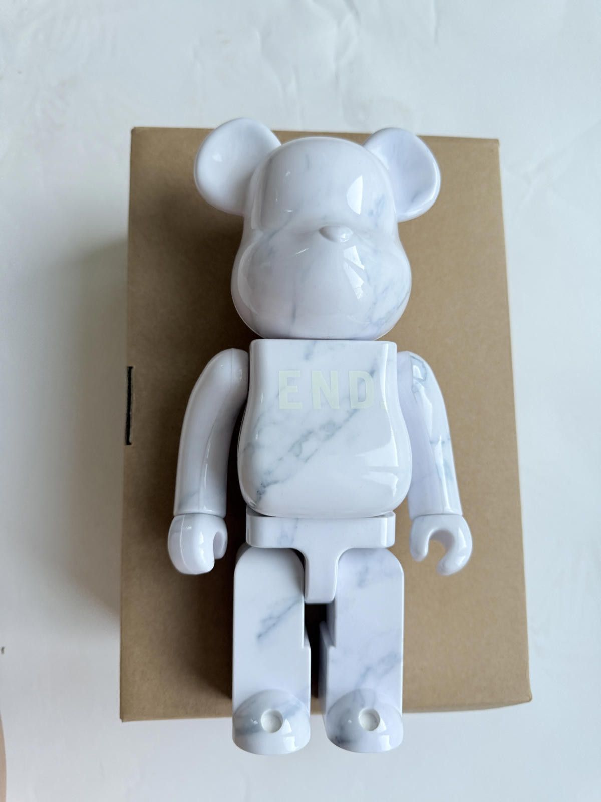 Other END. X MEDICOM TOY BE@RBRICK "CARRERA" 400% Size ONE SIZE - 4 Thumbnail